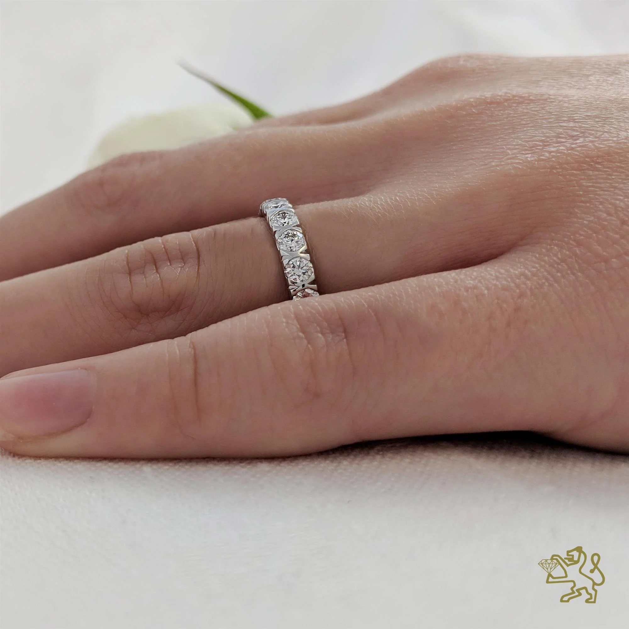 Affinity Bridal 0.71ct Diamond Platinum Ring - Image 2