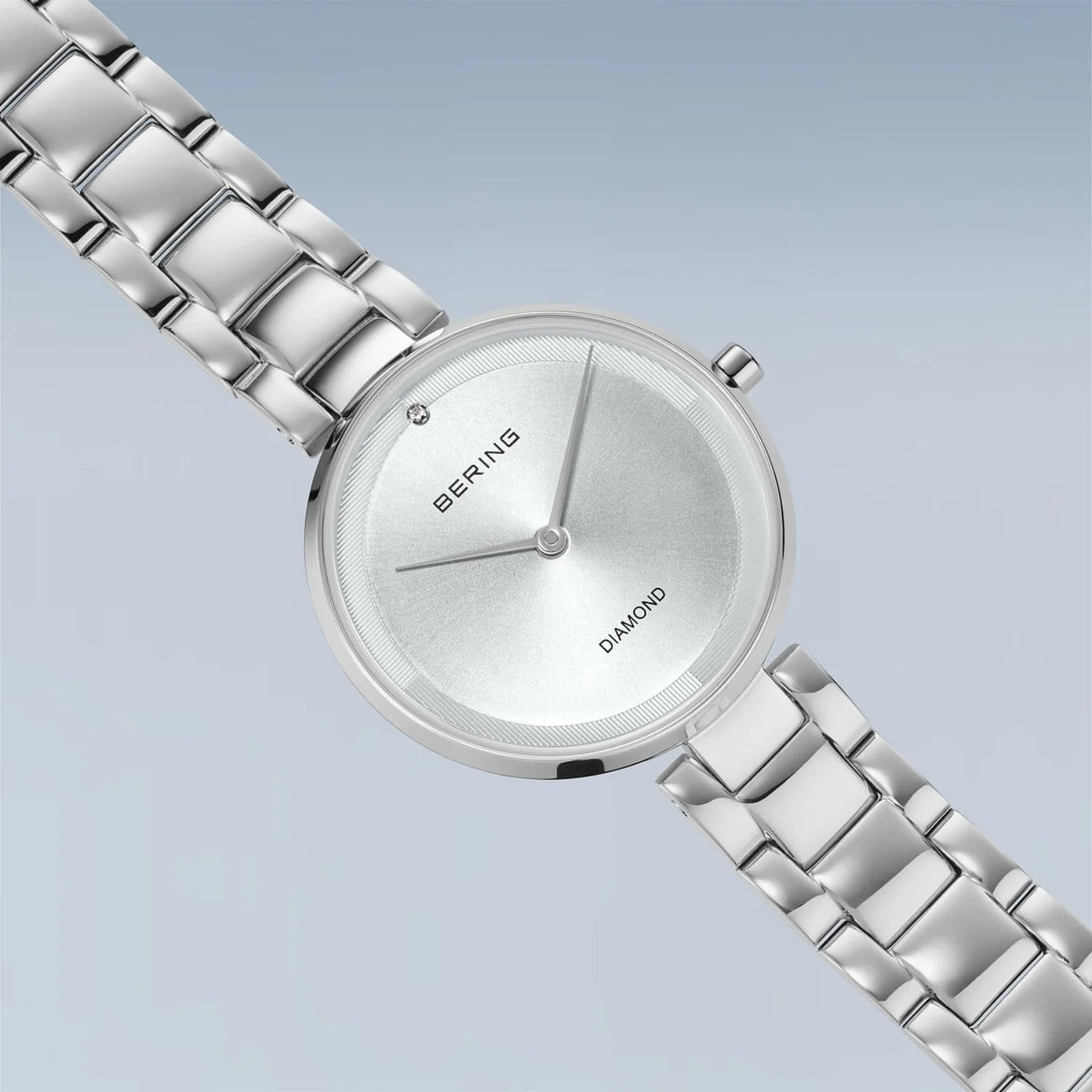 Bering Classic Polished Quartz Watch 17529-700 - Image 4