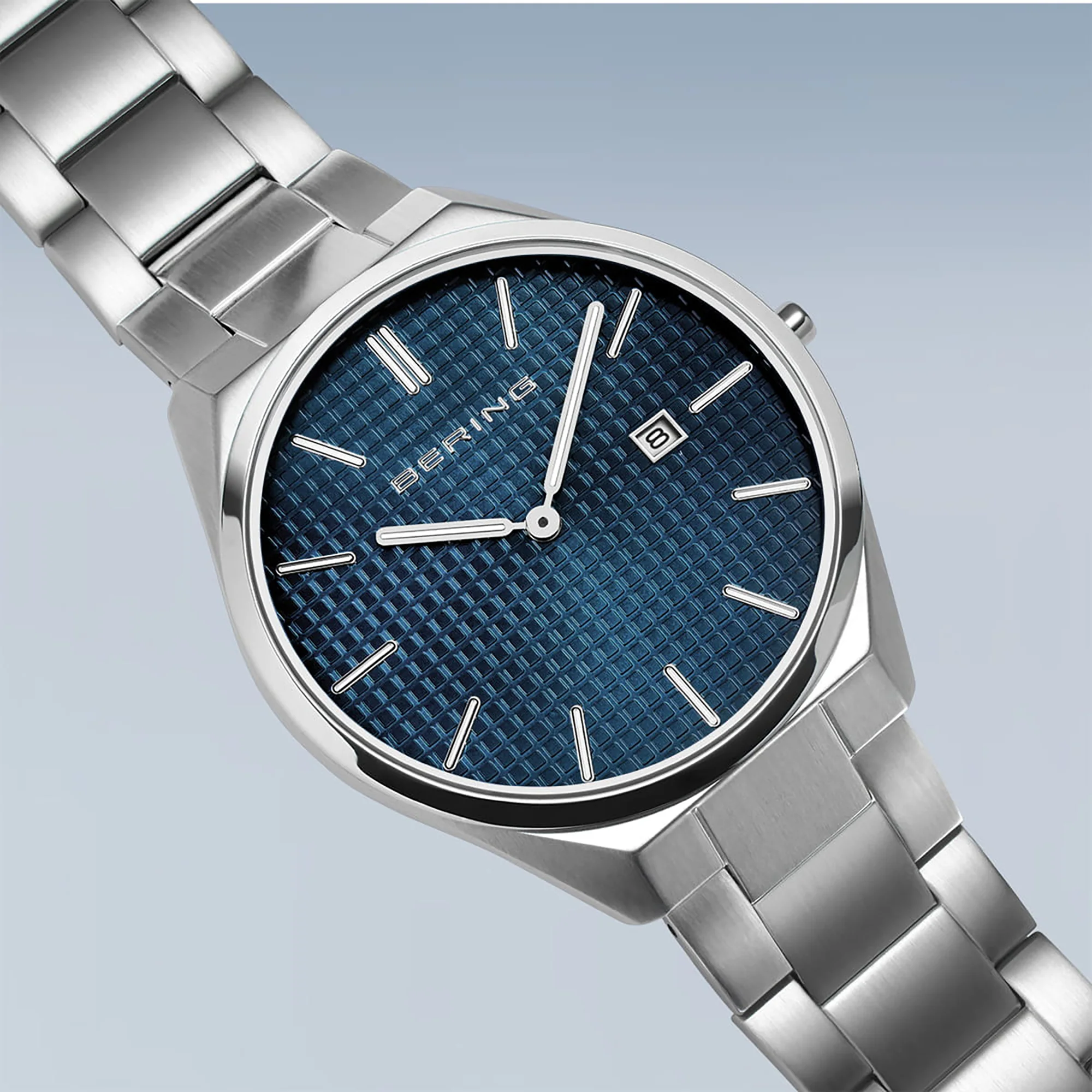 Bering Ultra Slim Polished/Brushed Silver Quartz Watch 17240-707 - Image 4
