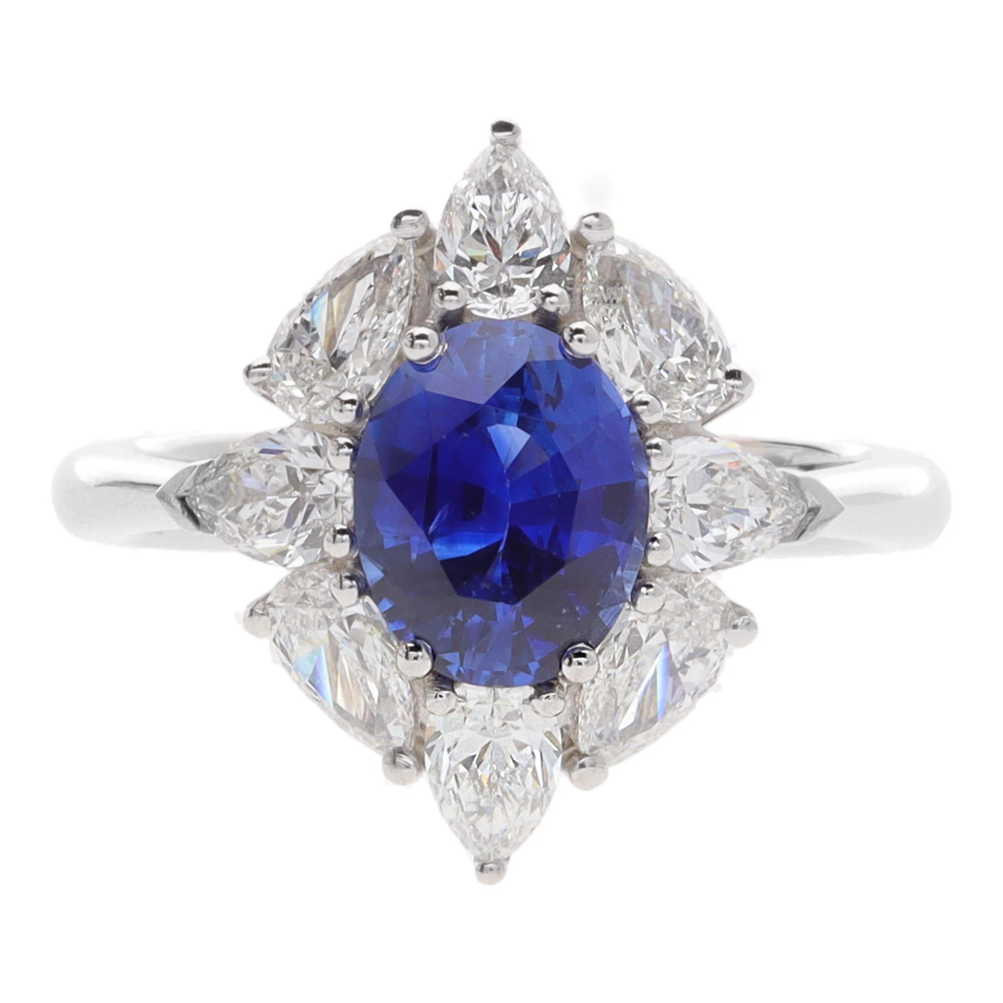 Blue Sapphire and Pear Cut Diamond 18ct White Gold Oval Cluster Ring - Image 2