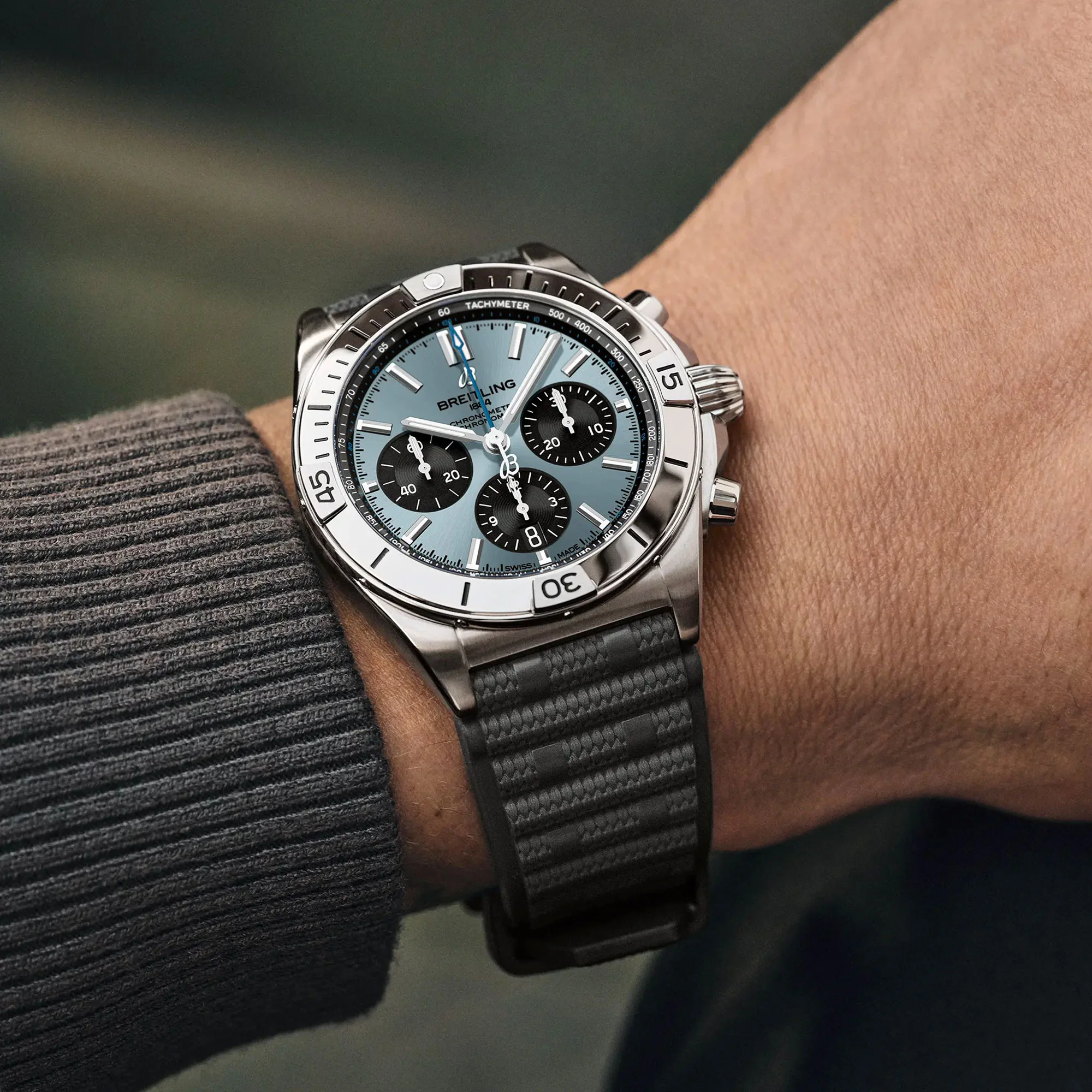 Breitling Chronomat B01 42mm Automatic Watch PB0134101C1S2 - Image 5