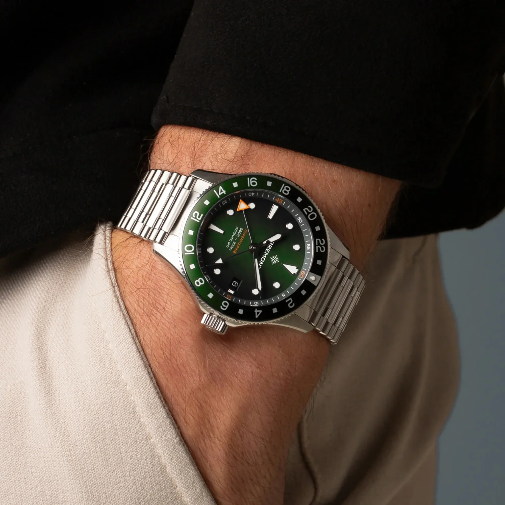 Bremont Supermarine 300m GMT Limited Edition 'Tundra' Green 40mm Automatic Watch SM40-GMT-SS-GNBK-B - Image 4
