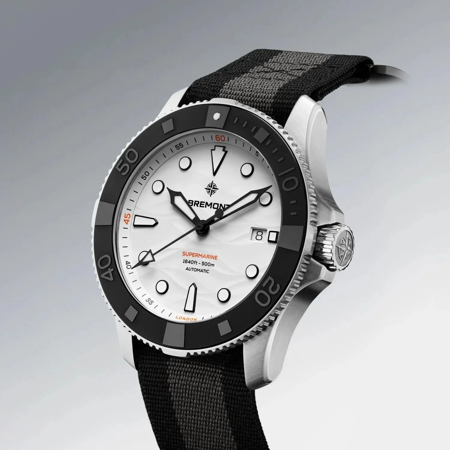 Bremont Supermarine 500M Polar White Limited Edition Automatic Watch SM43-DT-BKCER-WH-N-S - Image 7