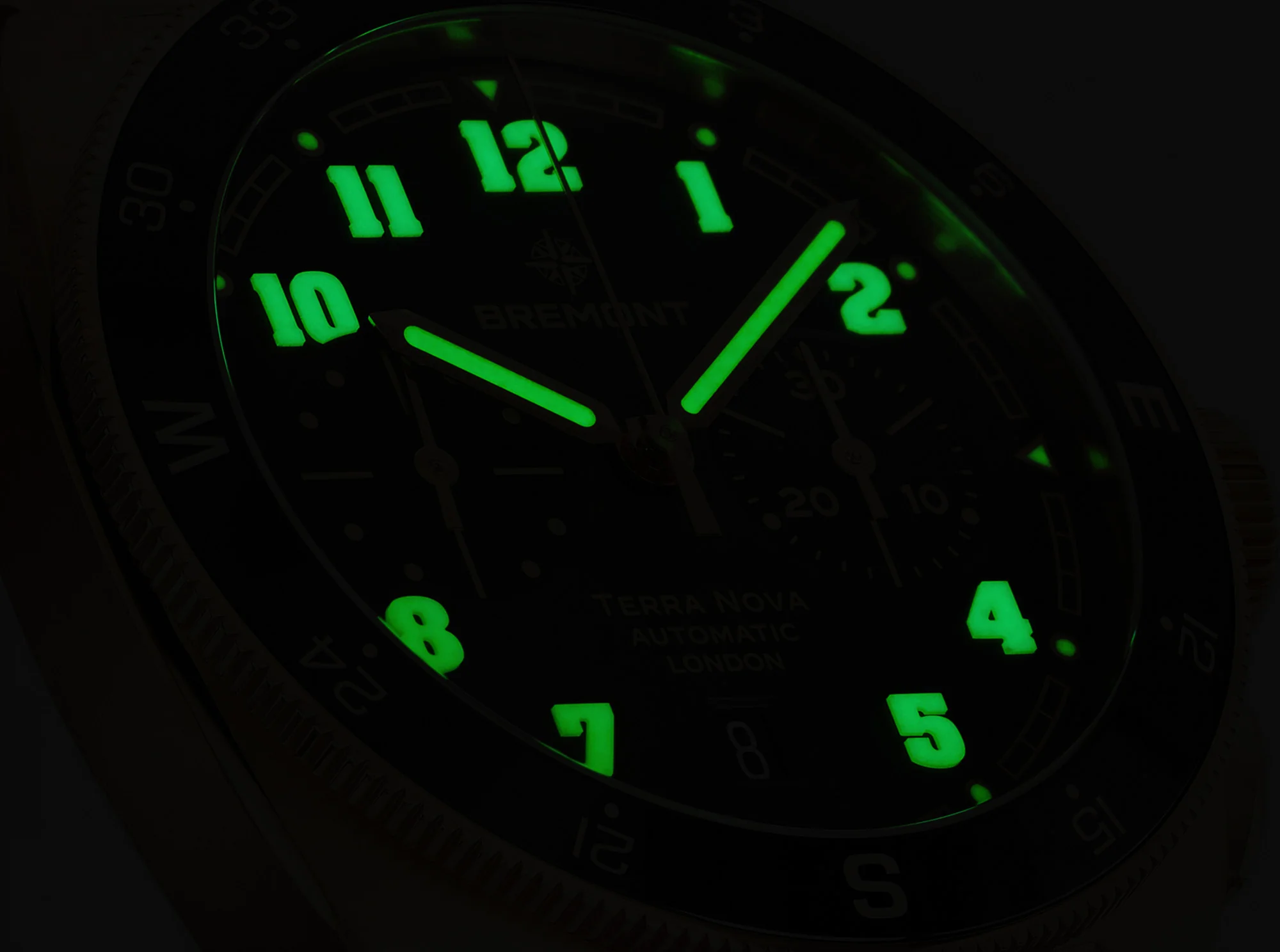 Bremont Terra Nova Chronograph Bronze 42.5mm Automatic Watch TN-42-CHR-BZ-GN-N-S - Image 4