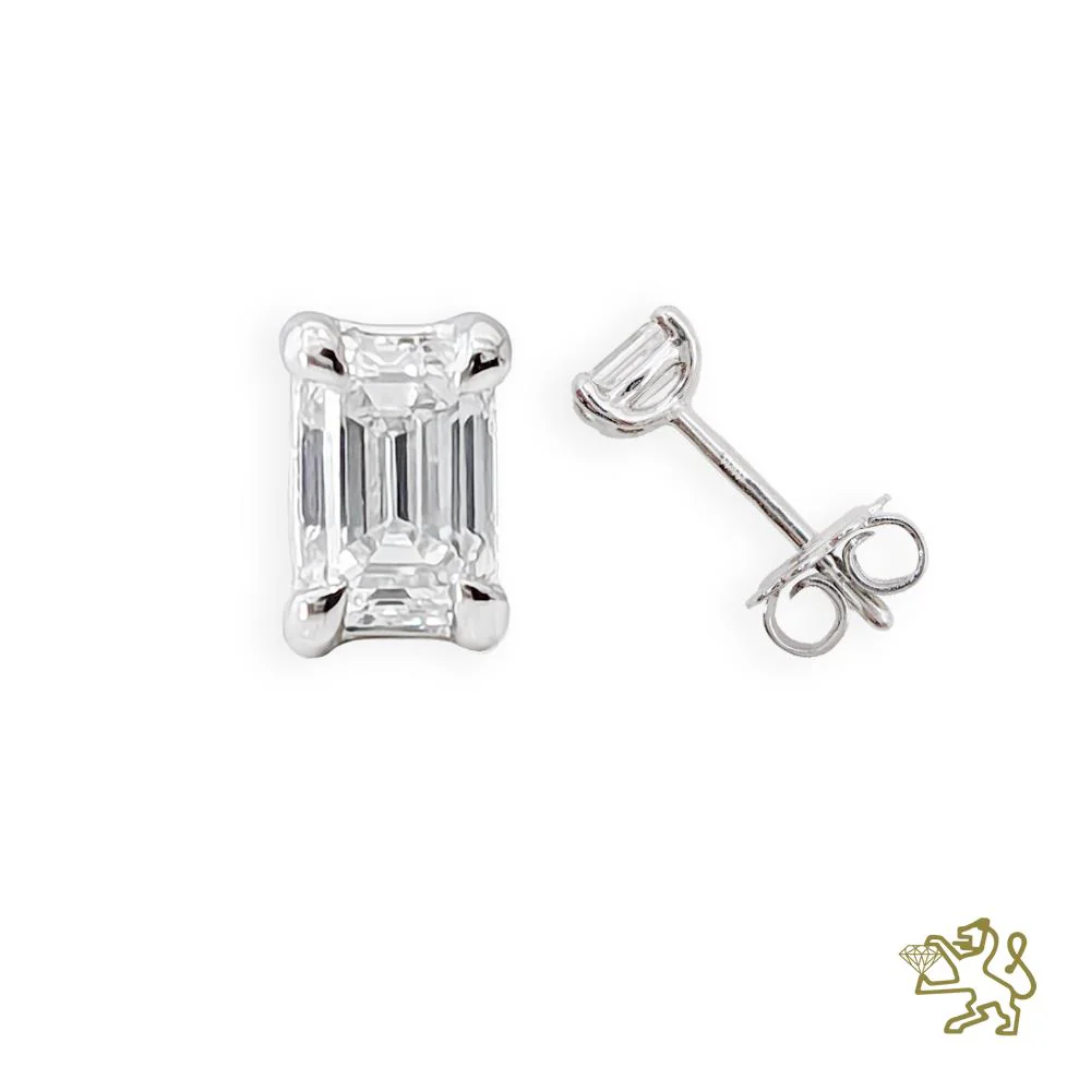 Classic Emerald 0.40ct Diamond Platinum Earrings