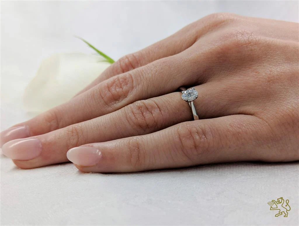 Classic Oval Solitaire 0.30ct D VS2 Diamond Platinum Ring - Image 2