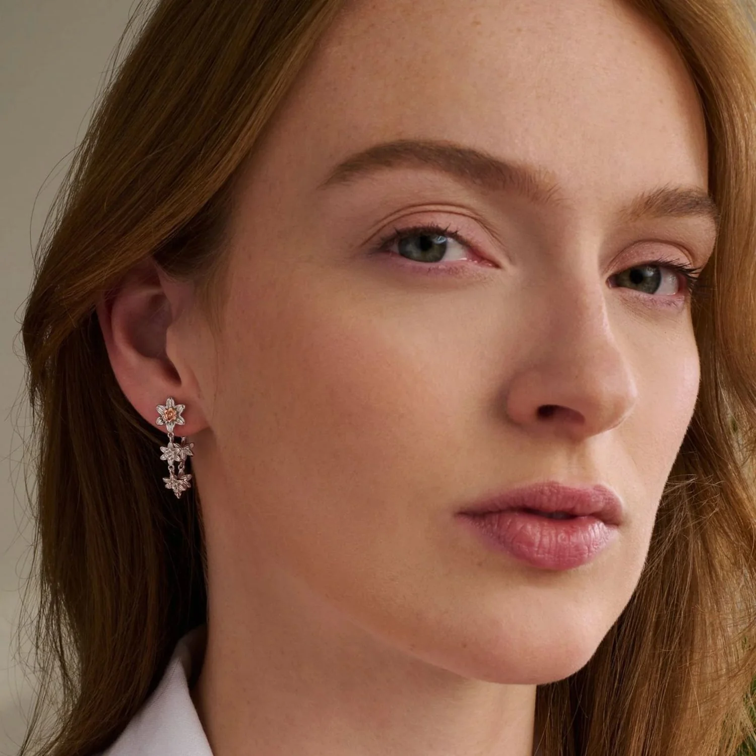 Clogau Nature's Wonder Sterling Silver Daffodil Drop-Hoop Earrings 3SDAF830 - Image 4