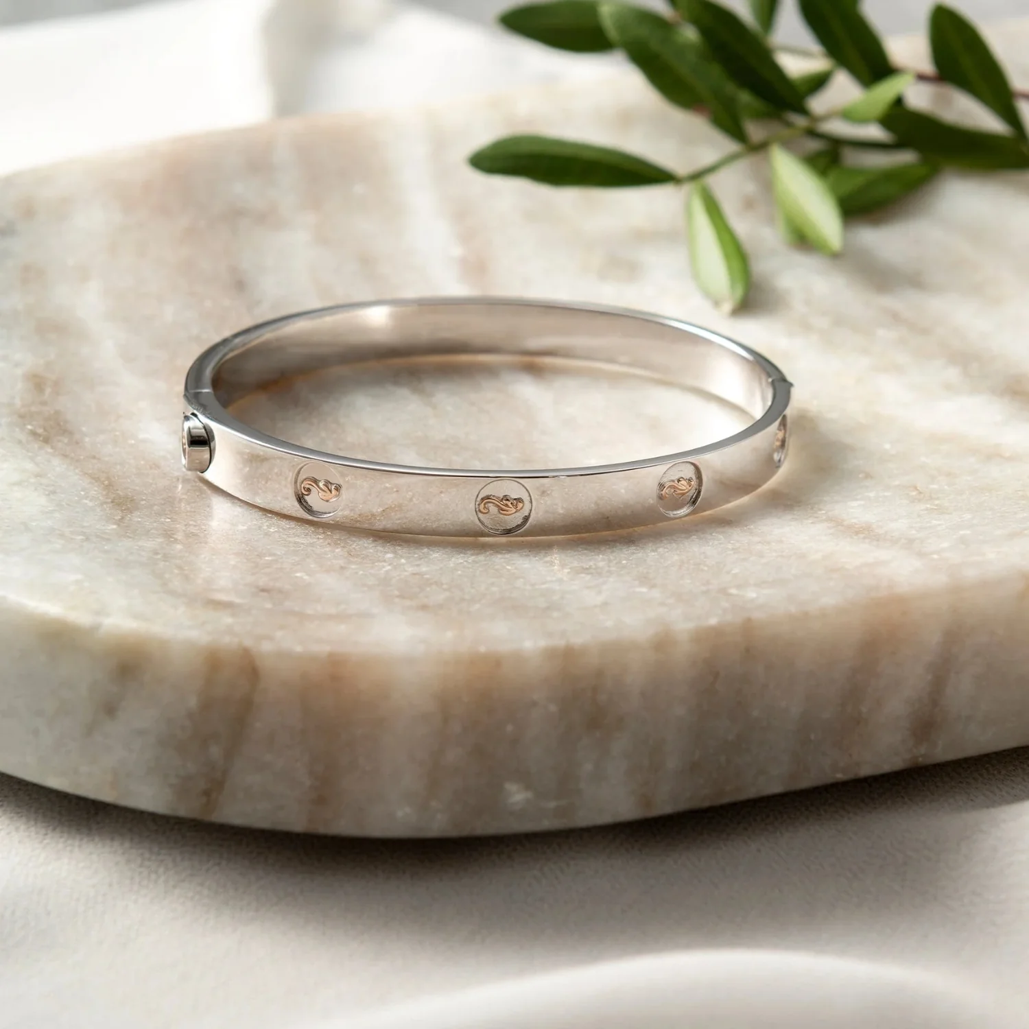 Clogau Insignia Sterling Silver Bangle 3STOLMNBG1 - Image 2
