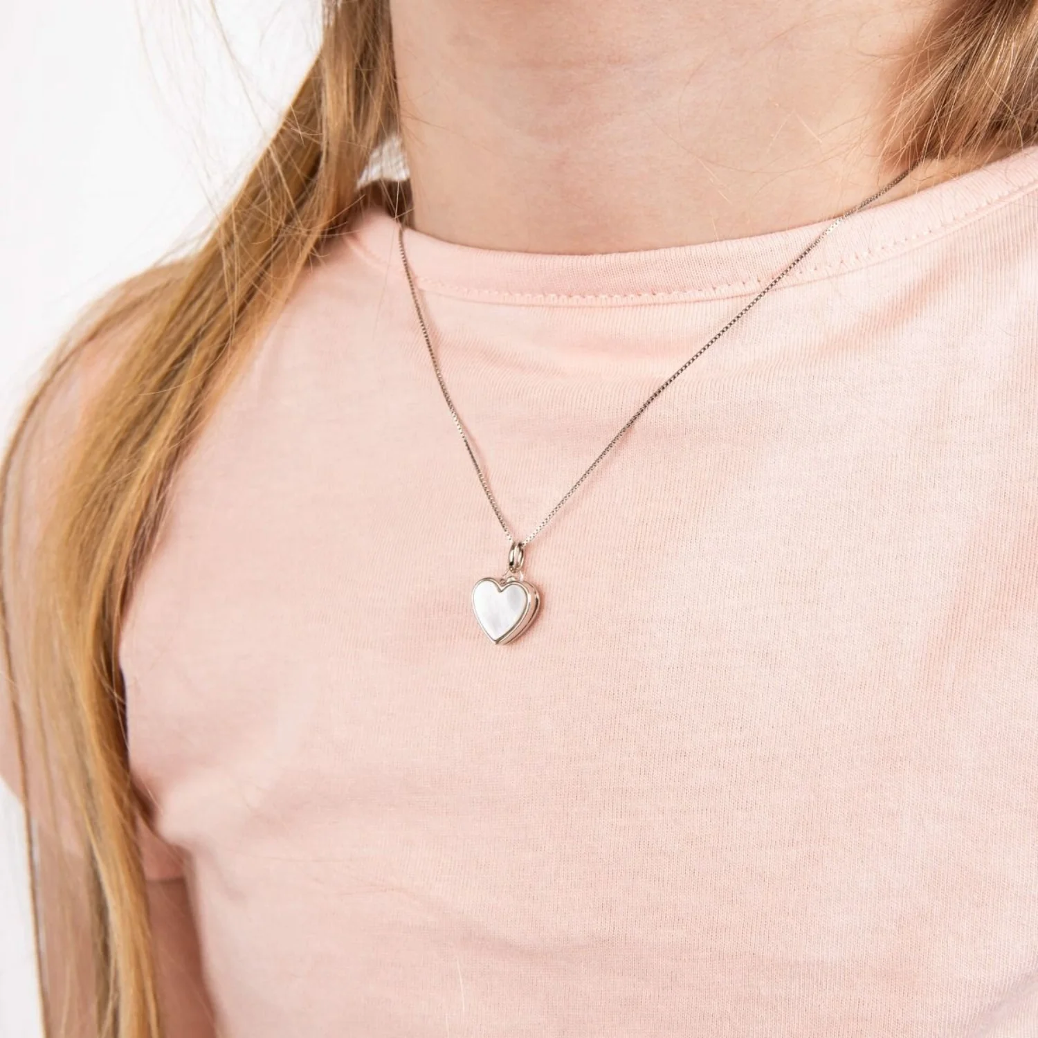 D for Diamond Mother of Pearl Heart Silver Locket - Image 3