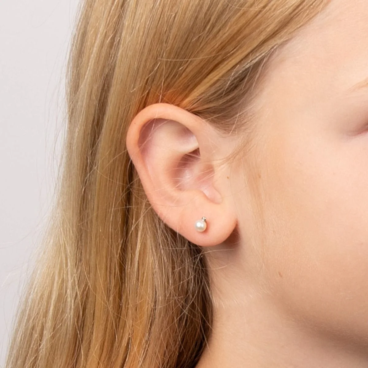 D for Diamond Pearl Stud Earrings - Image 2