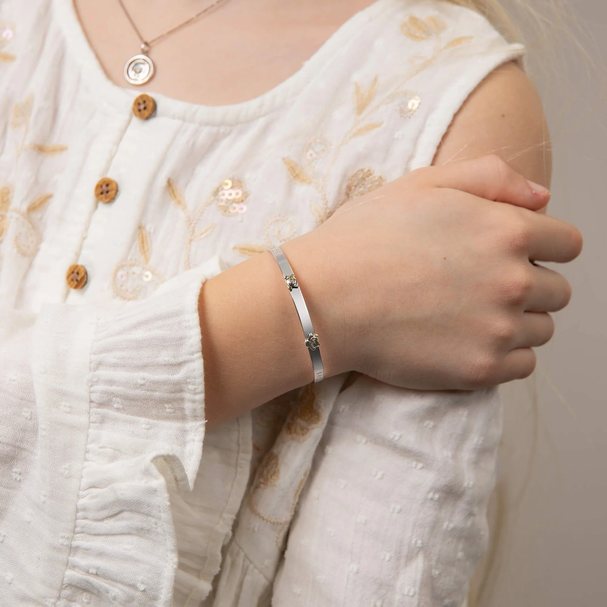D for Diamond Child's Teddy Bear Peekaboo Expanding Bangle - Image 2