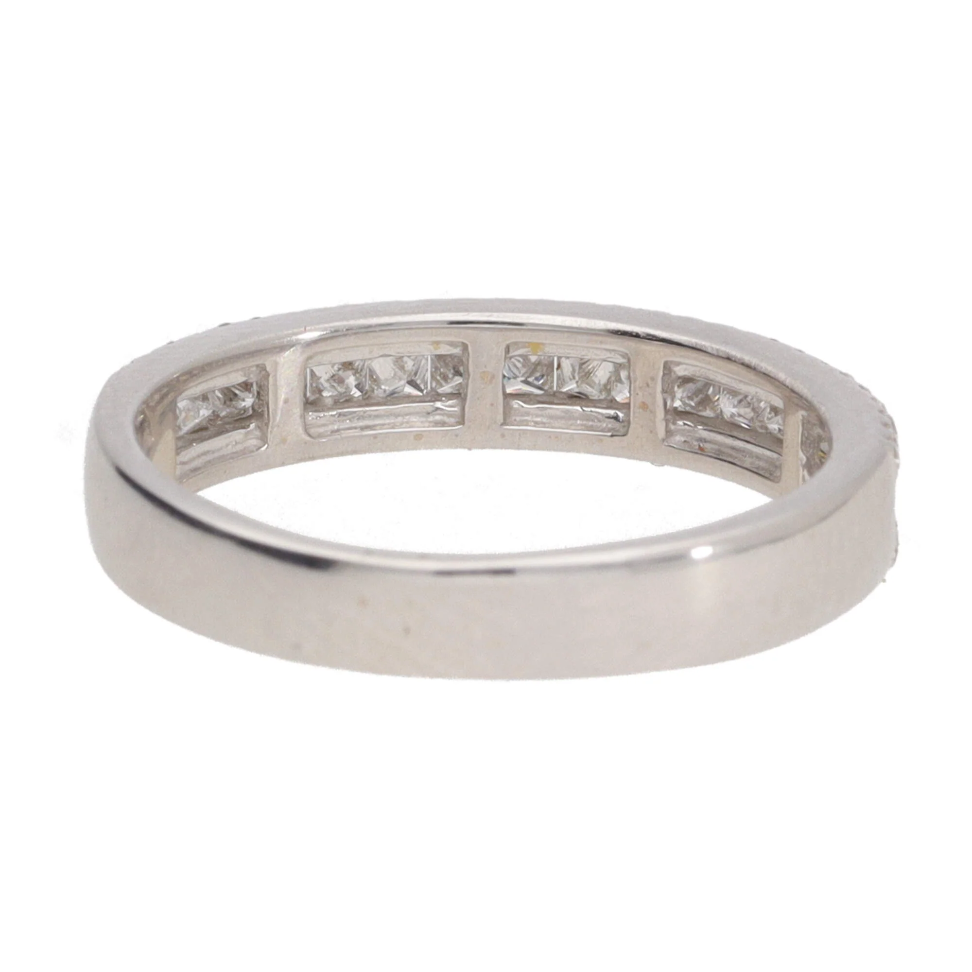 Diamond 0.50ct Princess and Round Brilliant Cut 18ct White Gold Band - Image 4
