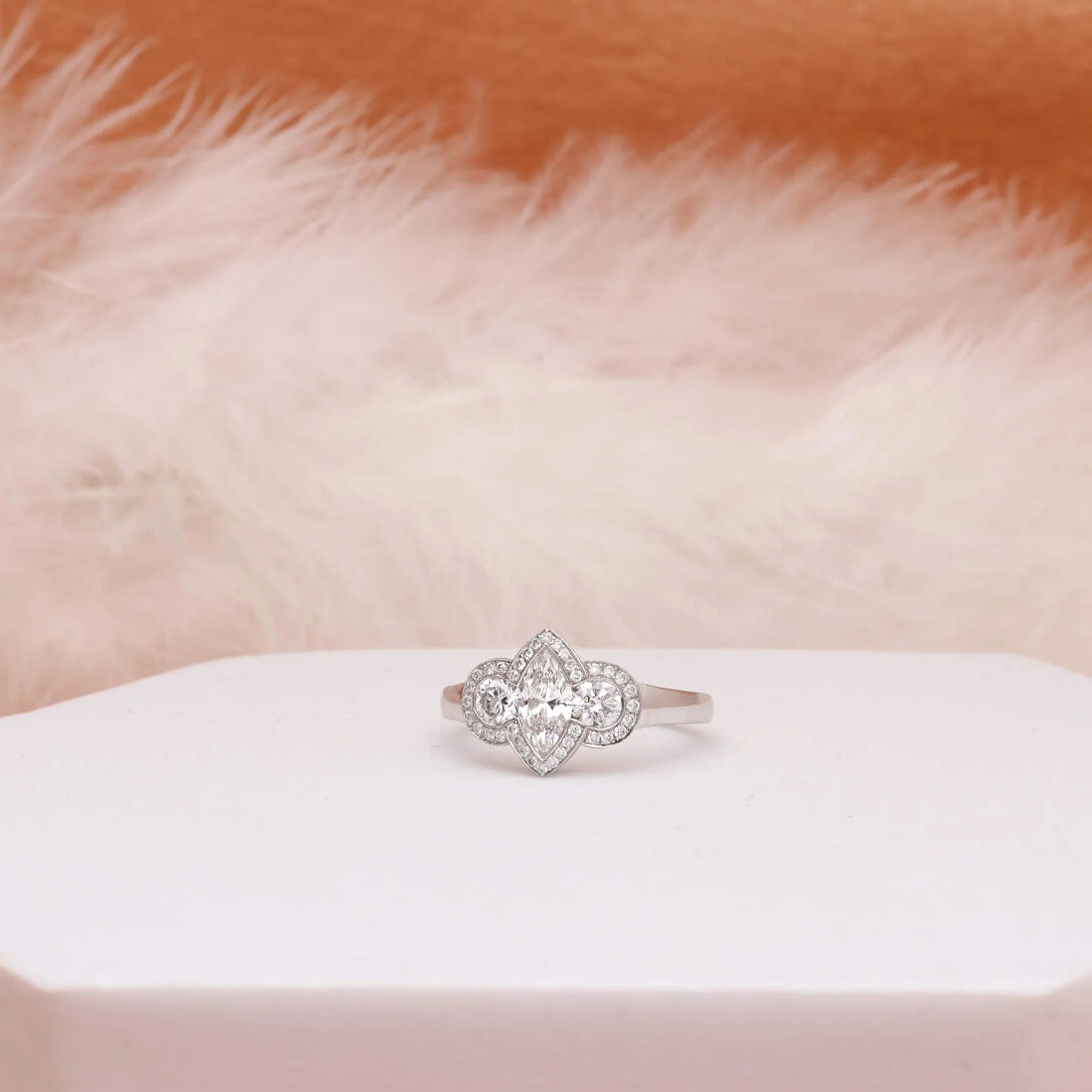 Diamond 1.20ct Marquise 18ct White Gold Cluster Ring - Image 3