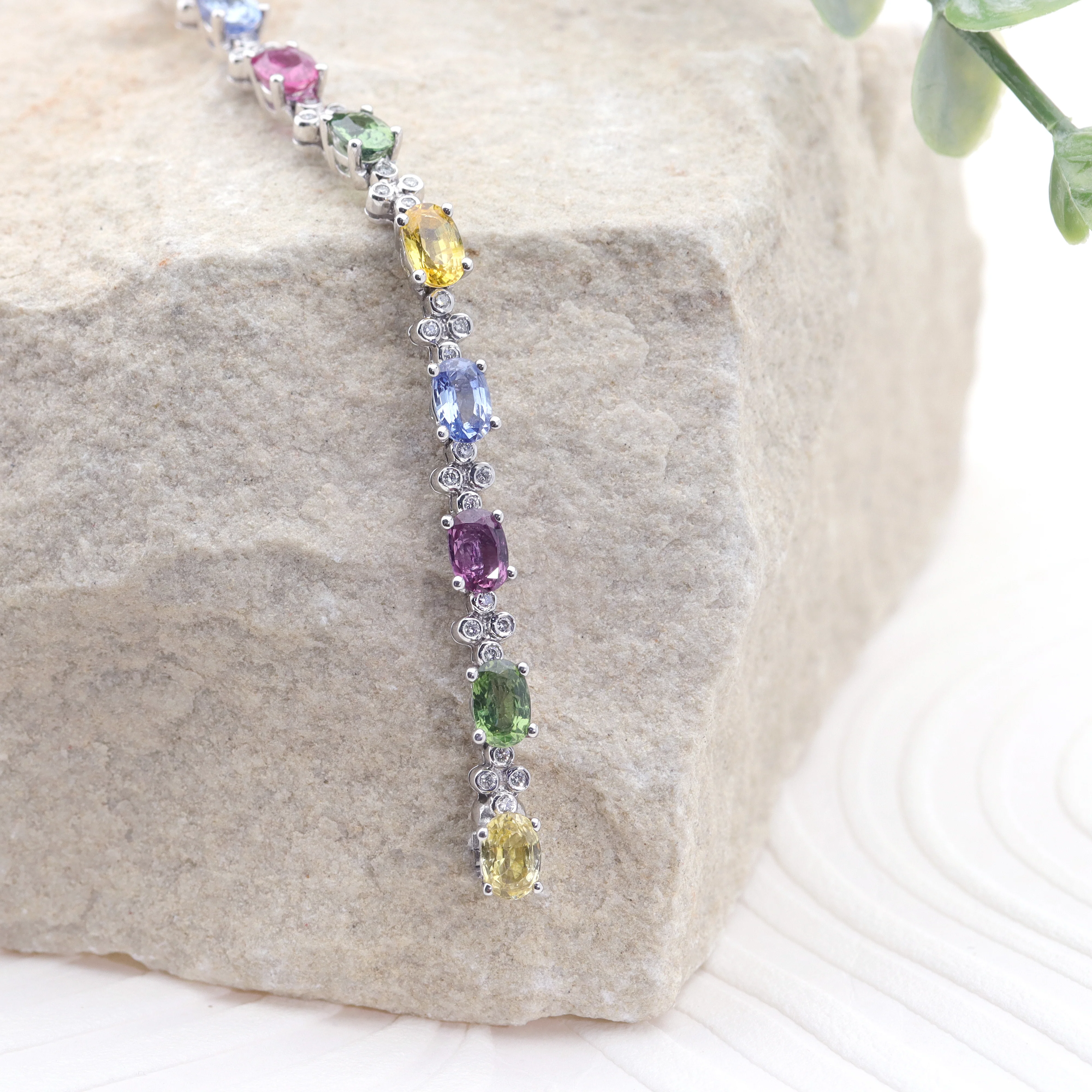 Diamond and Multi-Coloured Sapphire 18ct White Gold Bracelet - Image 3