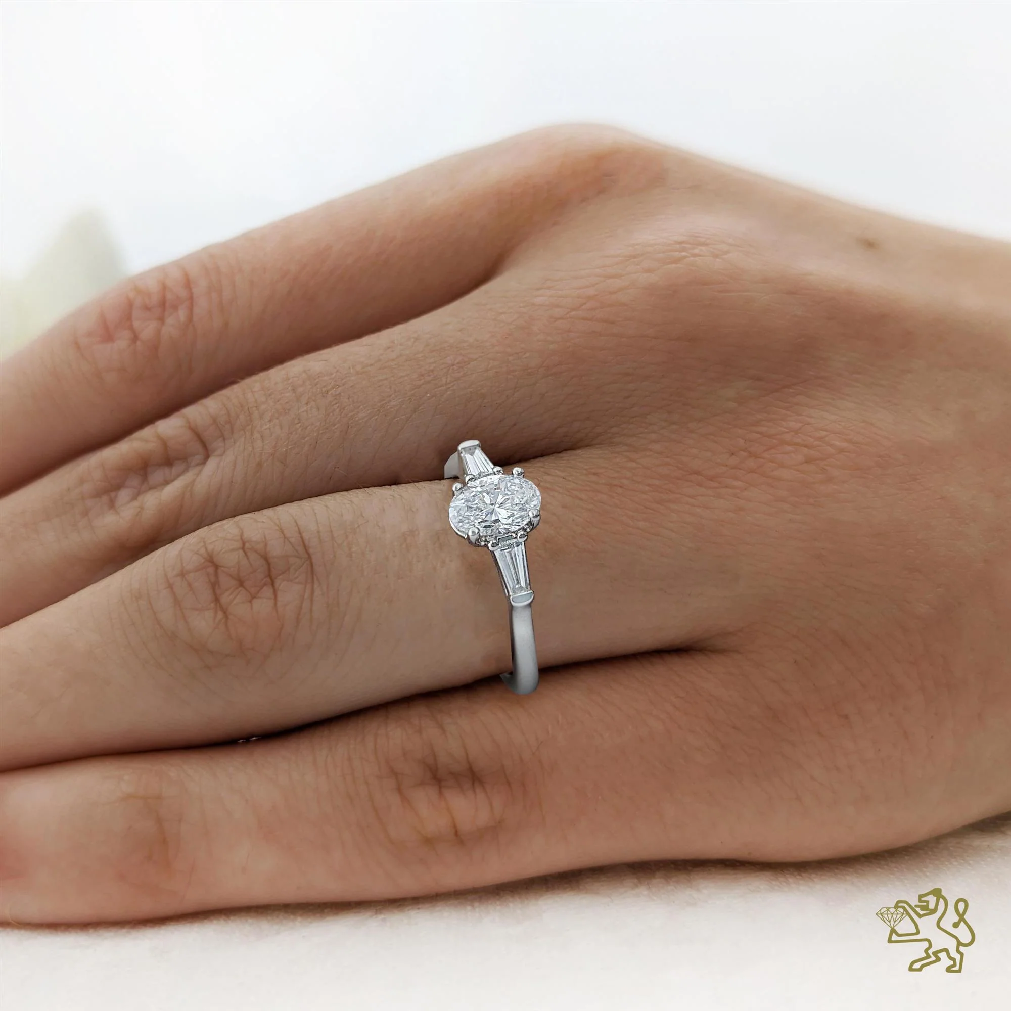 Eden Oval Solitaire 0.70ct G VS1 Diamond Platinum Ring - Image 2