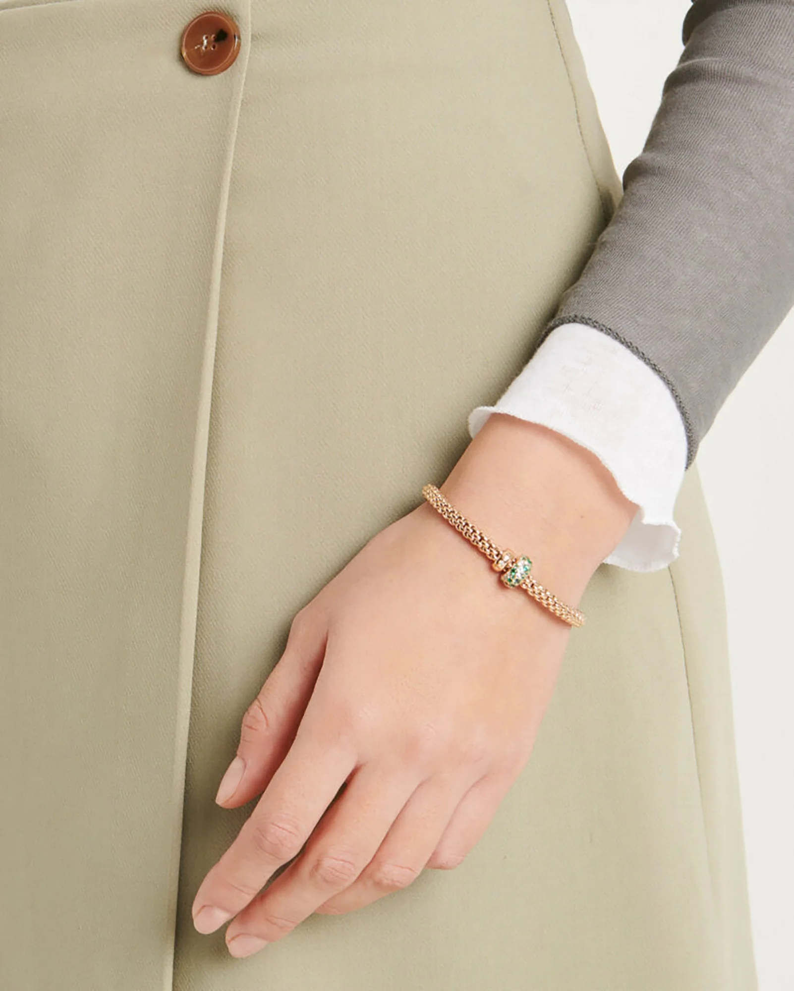 FOPE Flex'it Solo 18ct Yellow Gold Emerald and 0.28ct Diamond Set Bracelet Medium - Image 4