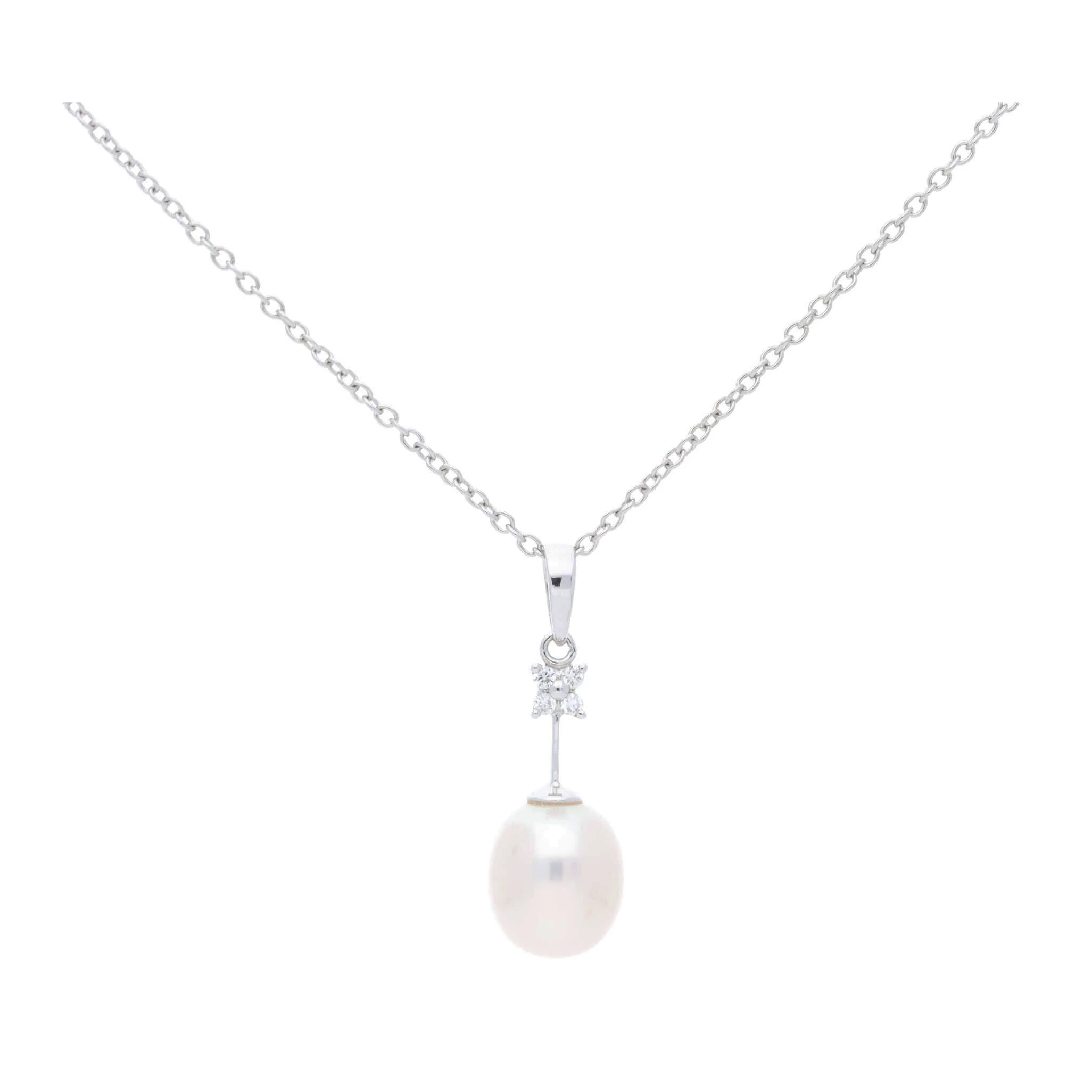 Freshwater Pearl and Diamond 9ct White Gold Pendant - Image 2
