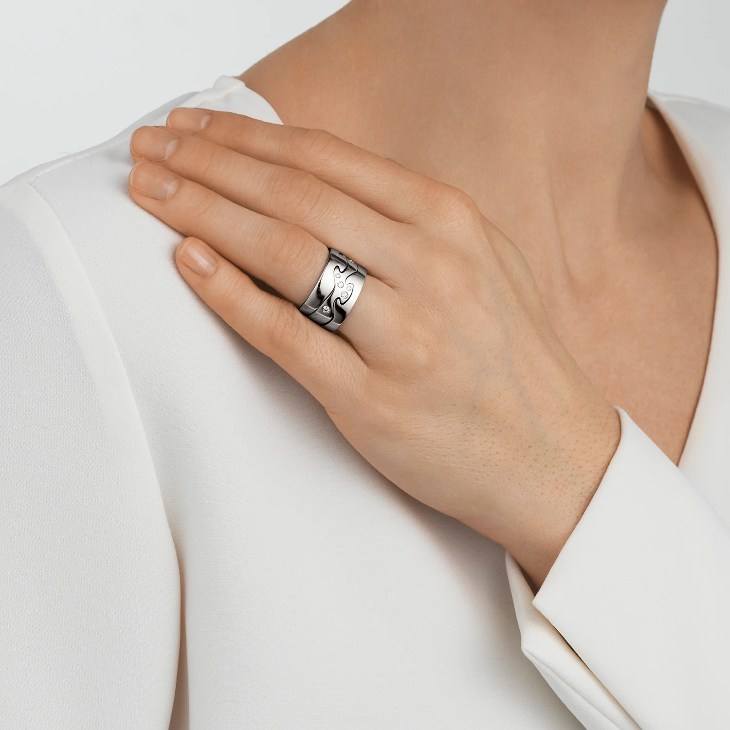Georg Jensen FUSION 18ct White Gold Diamond Scatter Centre Ring Size 56 (O½) - Image 6