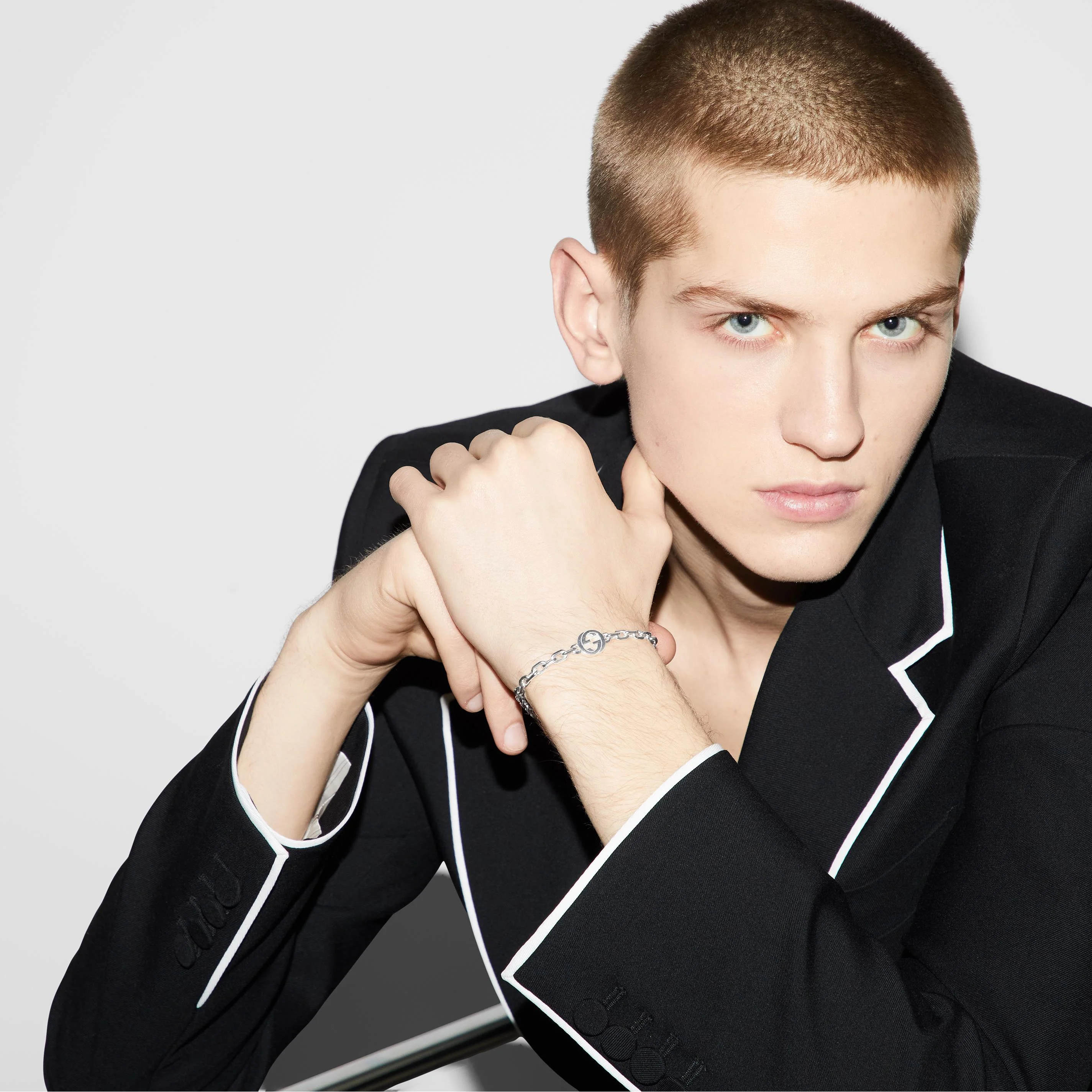 Gucci Interlocking Silver Bracelet - Image 5