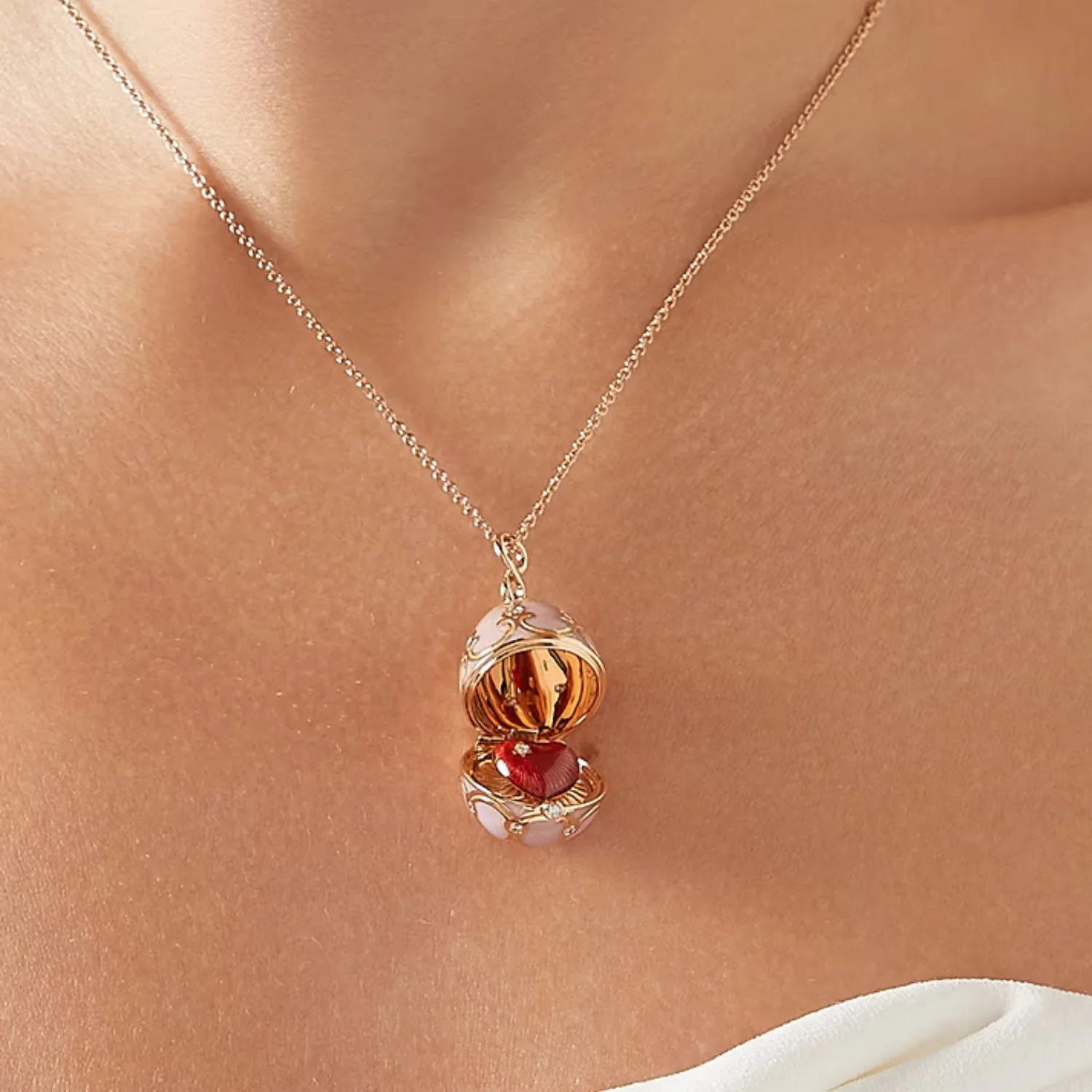 Fabergé Heritage Surprise Heart Pendant 18ct Rose Gold Pink Guilloché Enamel - Image 5