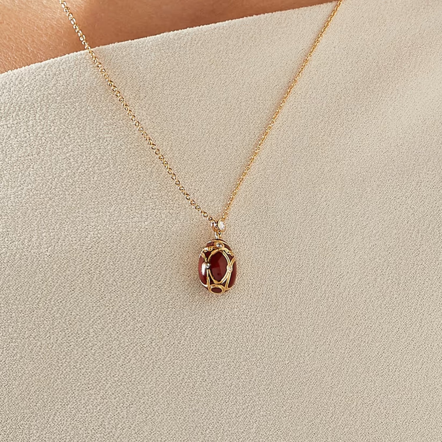 Fabergé Heritage Forever Palais Mini Egg Pendant 18ct Rose Gold Red Guilloché Enamel - Image 3