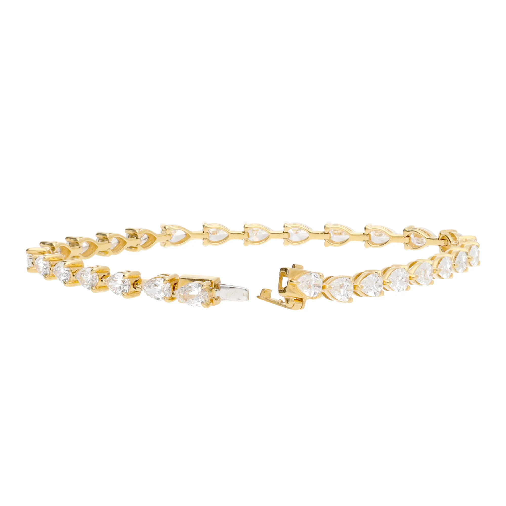Laboratory Grown Diamond 7.00ct 18ct Yellow Gold Tennis Bracelet - Image 2