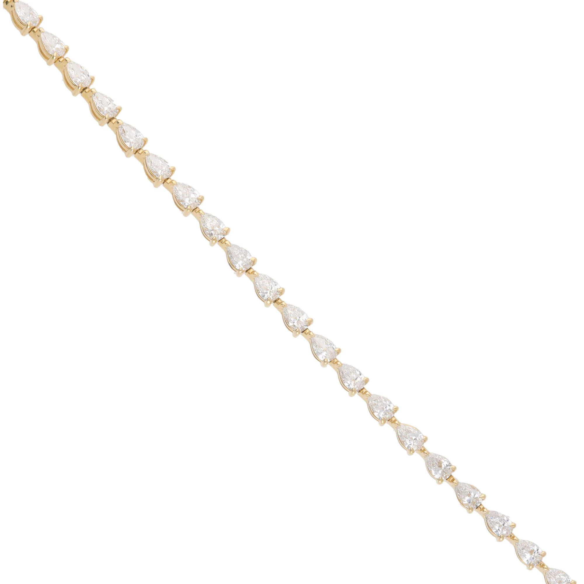 Laboratory Grown Diamond 7.00ct 18ct Yellow Gold Tennis Bracelet - Image 3