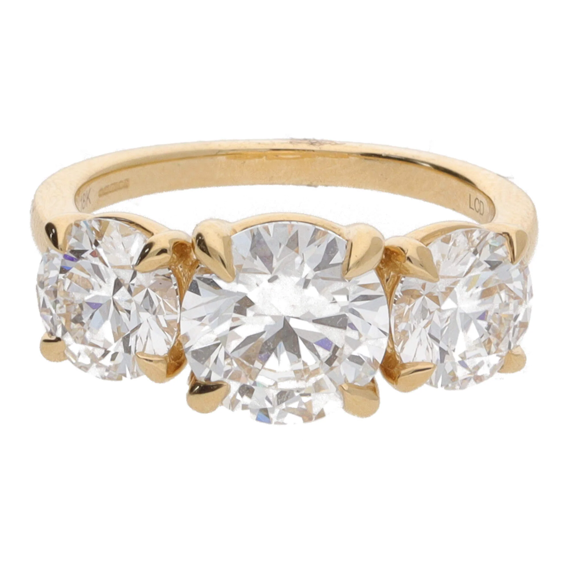 Laboratory Grown 4.00ct Round Brilliant Cut Diamond Three Stone 18ct Yellow Gold Ring - Image 2