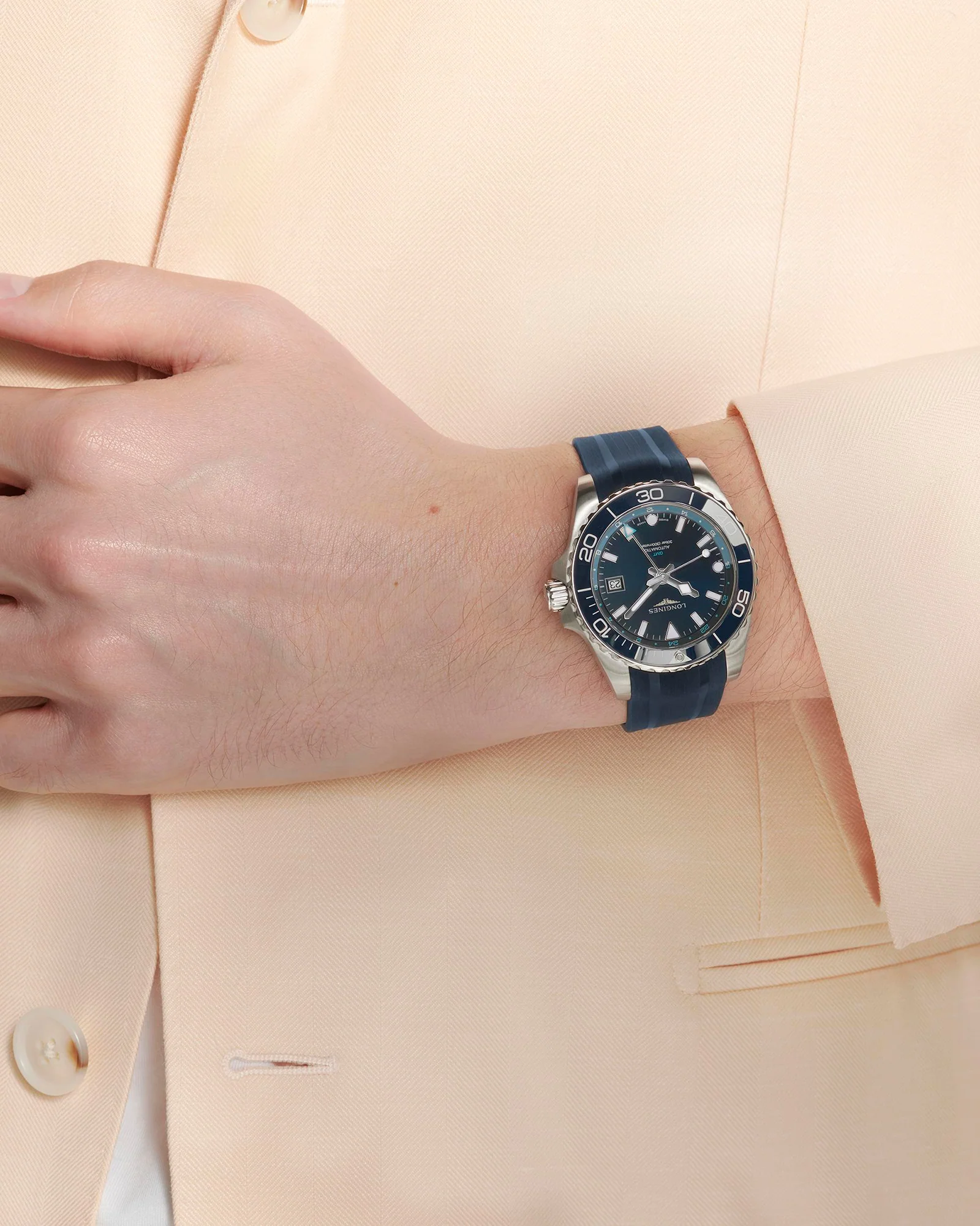 Longines HYDROCONQUEST GMT 41mm Automatic Watch L37904969 - Image 7