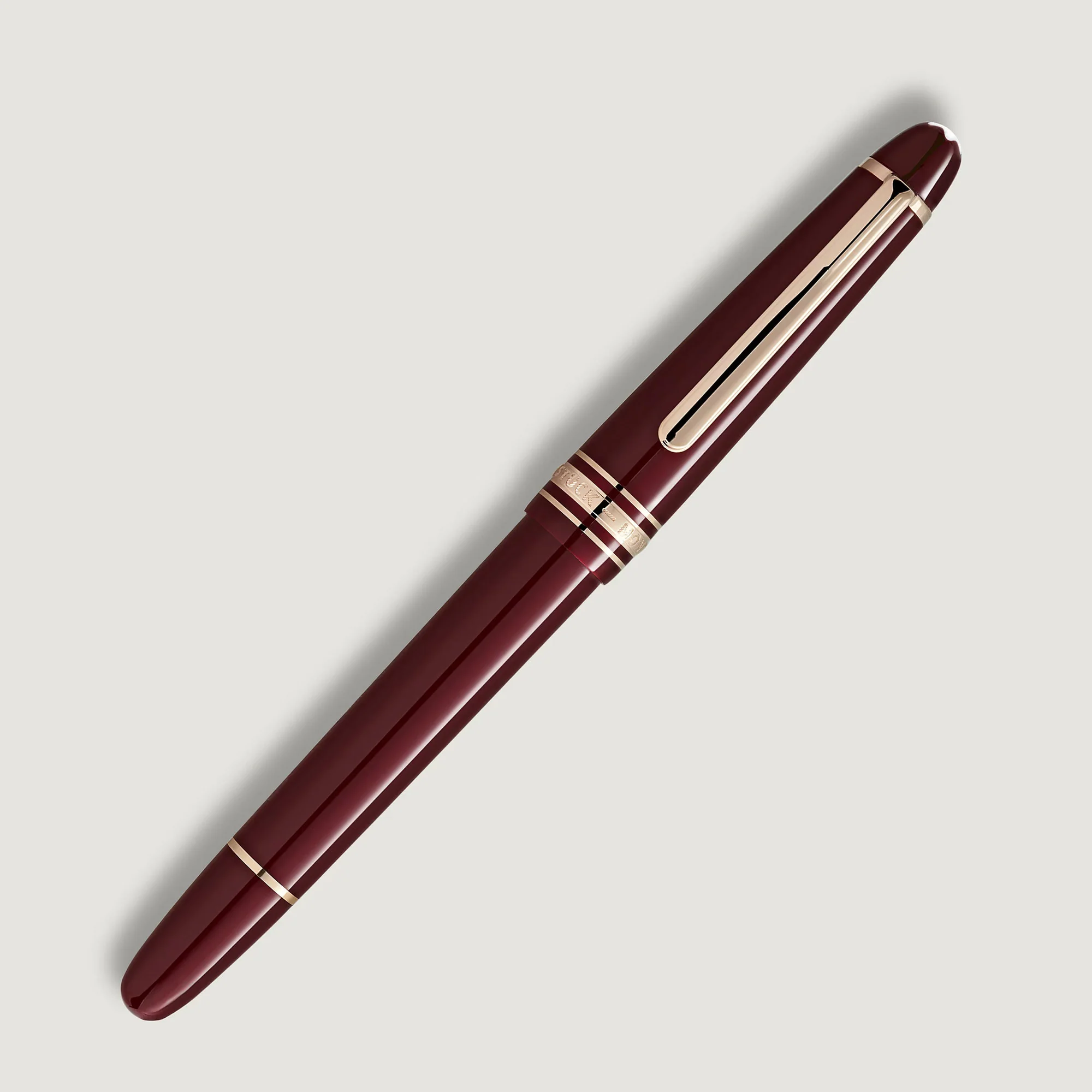 Montblanc Meisterstück 133007 Burgundy Red Classique Rollerball Pen - Image 3