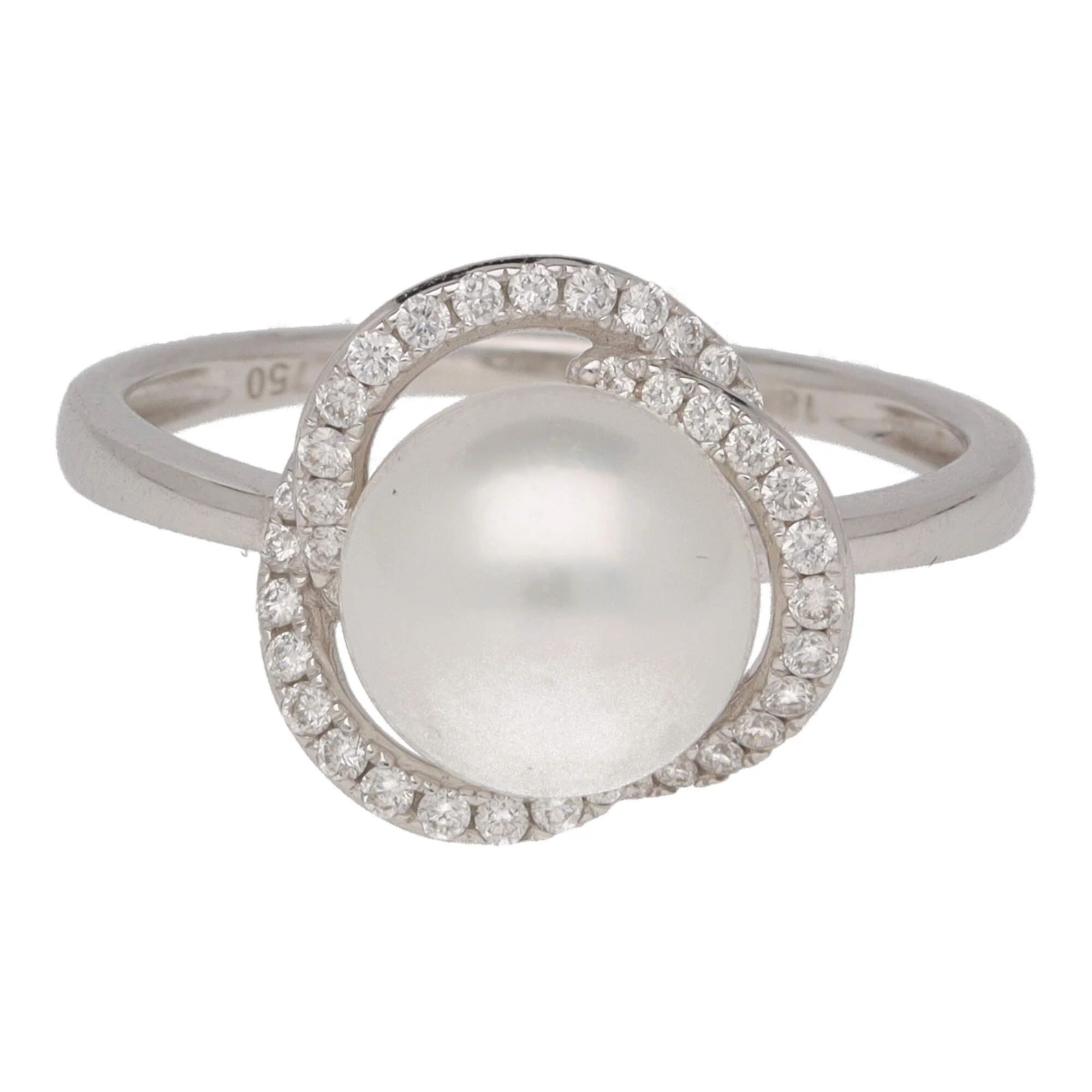 Pearl and Diamond 18ct White Gold Petal Ring - Image 3