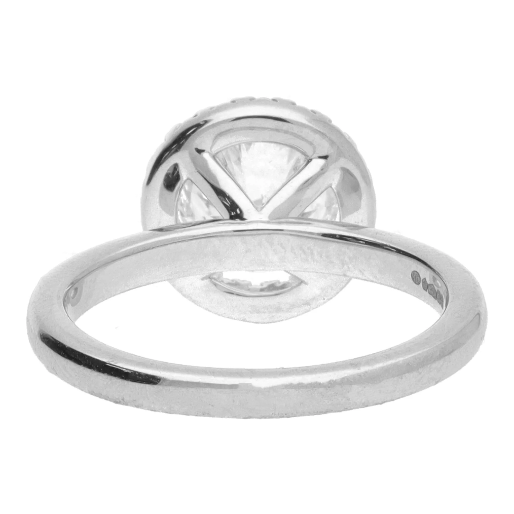 Laboratory Grown 1.98ct Round Brilliant Cut Diamond Platinum Cluster Ring - Image 3