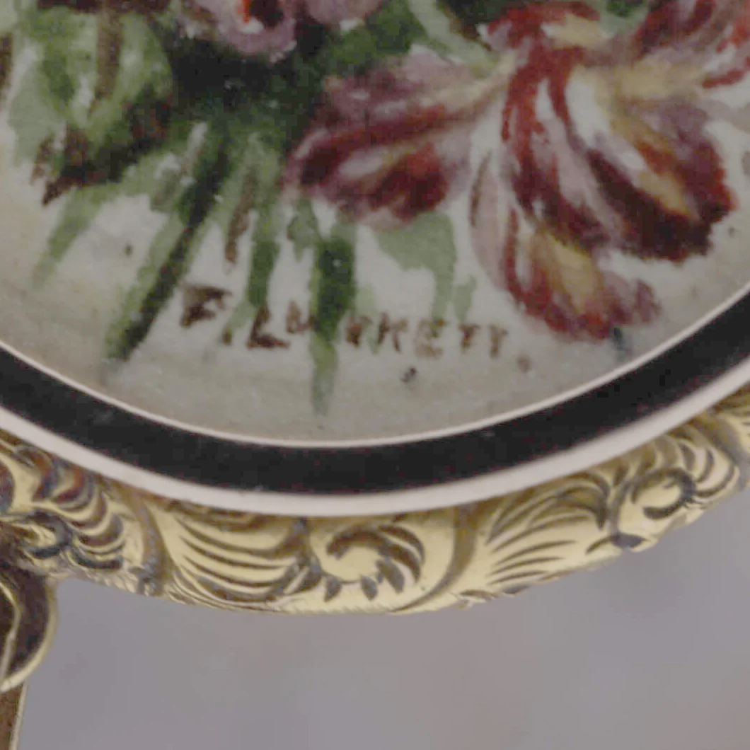 Pre-Owned 15ct Gold Oval Locket with Floral Painting - Image 4