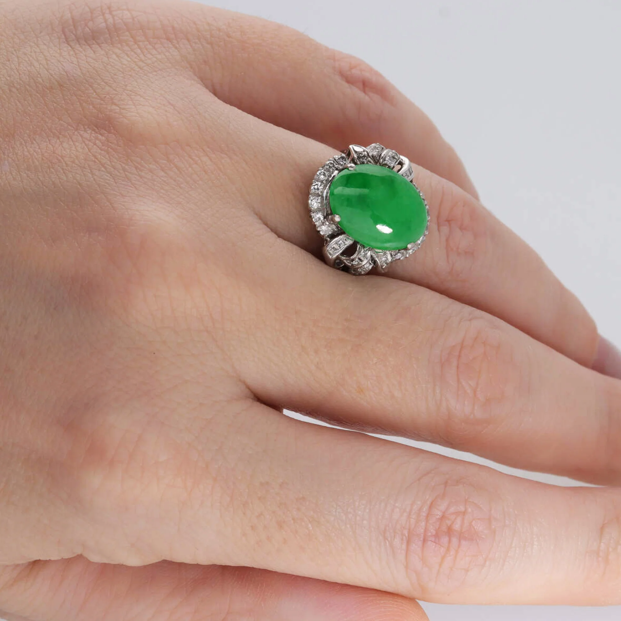 Pre-Owned Jadeite and Diamond Ring - Image 5