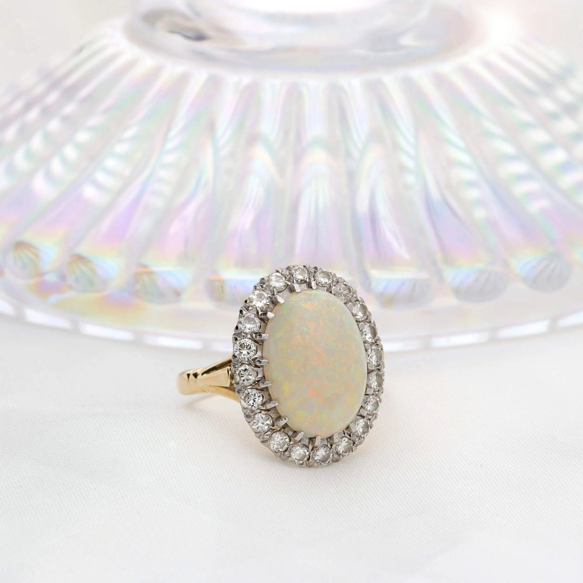 Pre-Owned Opal and Diamond 18ct Yellow Gold Cluster Ring - Image 5
