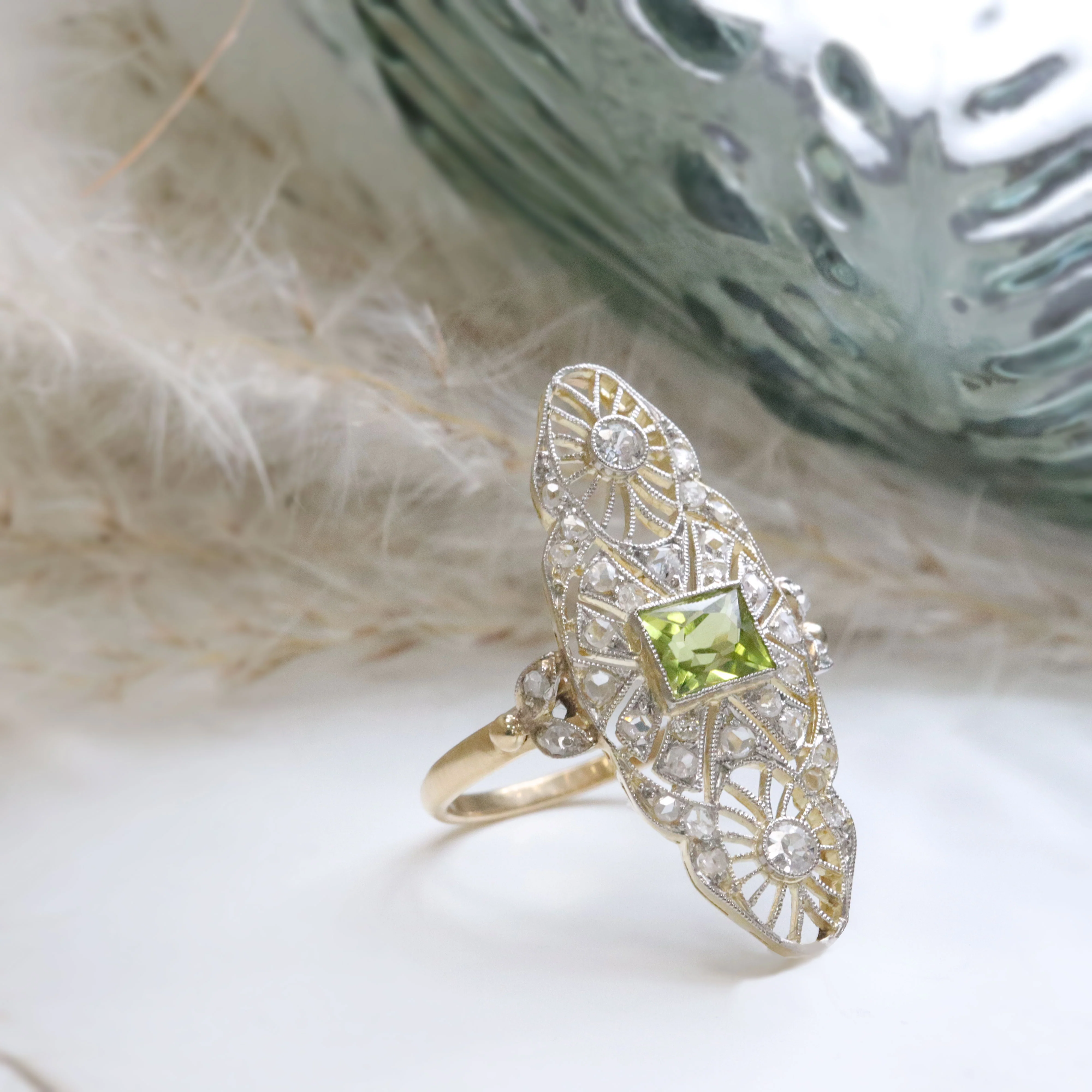Pre-Owned Peridot and Diamond Edwardian Filigree Ring - Image 6