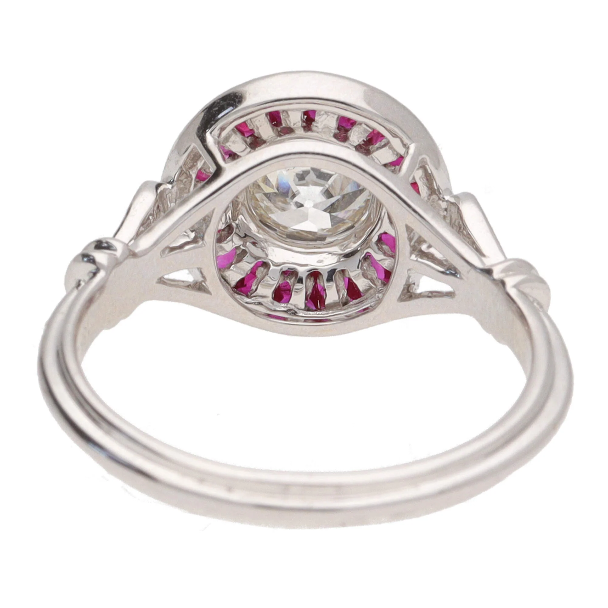 Pre-Owned Ruby and Diamond 18ct White Gold Reverse Cluster Ring - Image 4