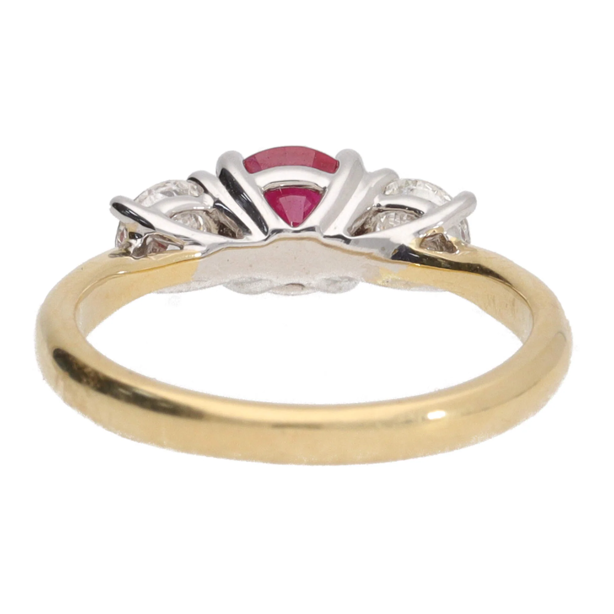 Ruby and Diamond 18ct Yellow Gold Three Stone Ring - Image 4