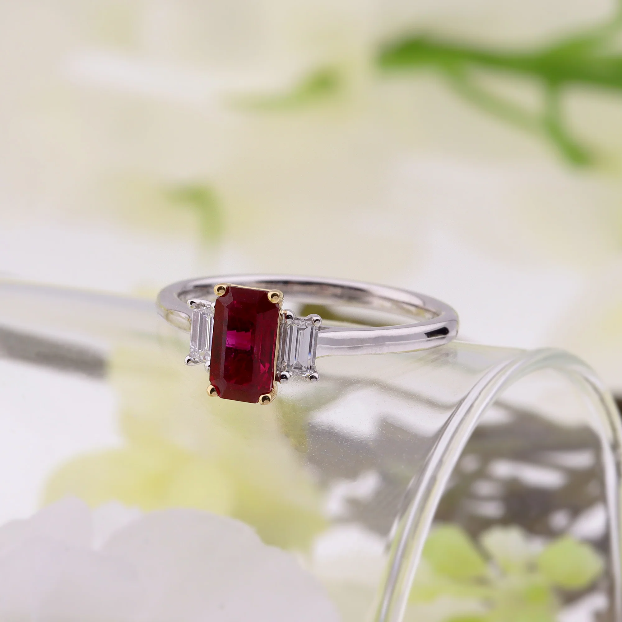 Ruby and Diamond Octagon Shaped 18ct Yellow and White Gold Three Stone Ring - Image 6