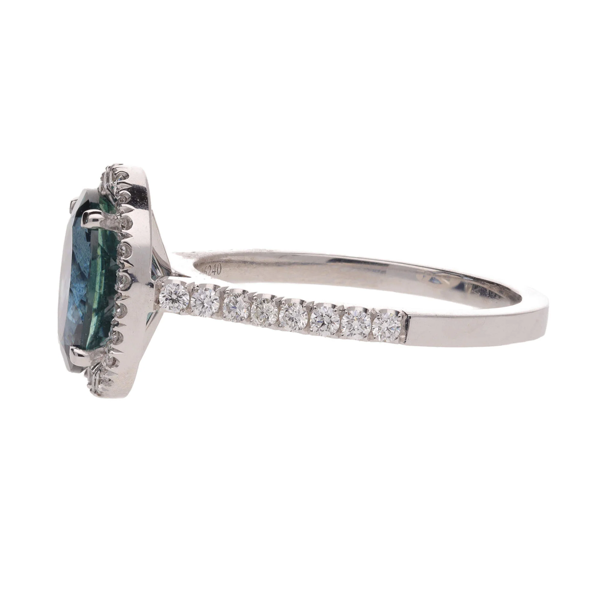 Sapphire and Diamond Pavé 18ct White Gold Ring - Image 3