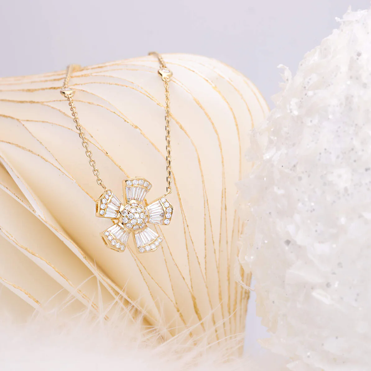 Single Diamond Flower Motif 18ct Yellow Gold Necklace - Image 3