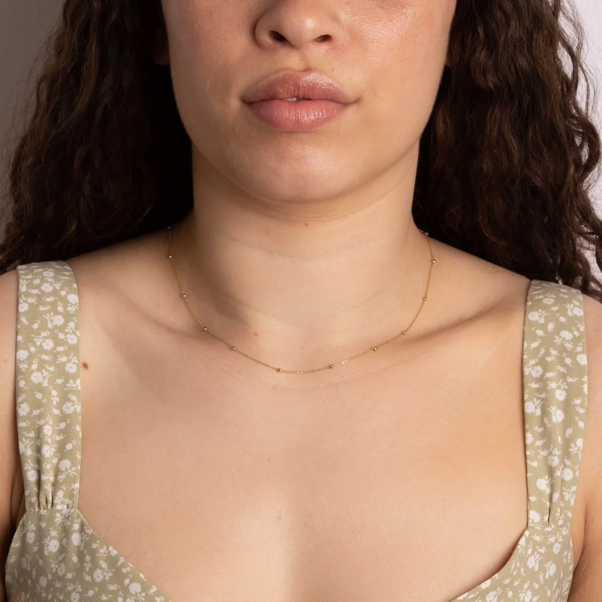 Station Bead 9ct Yellow Gold Fine Link Necklace - Image 2