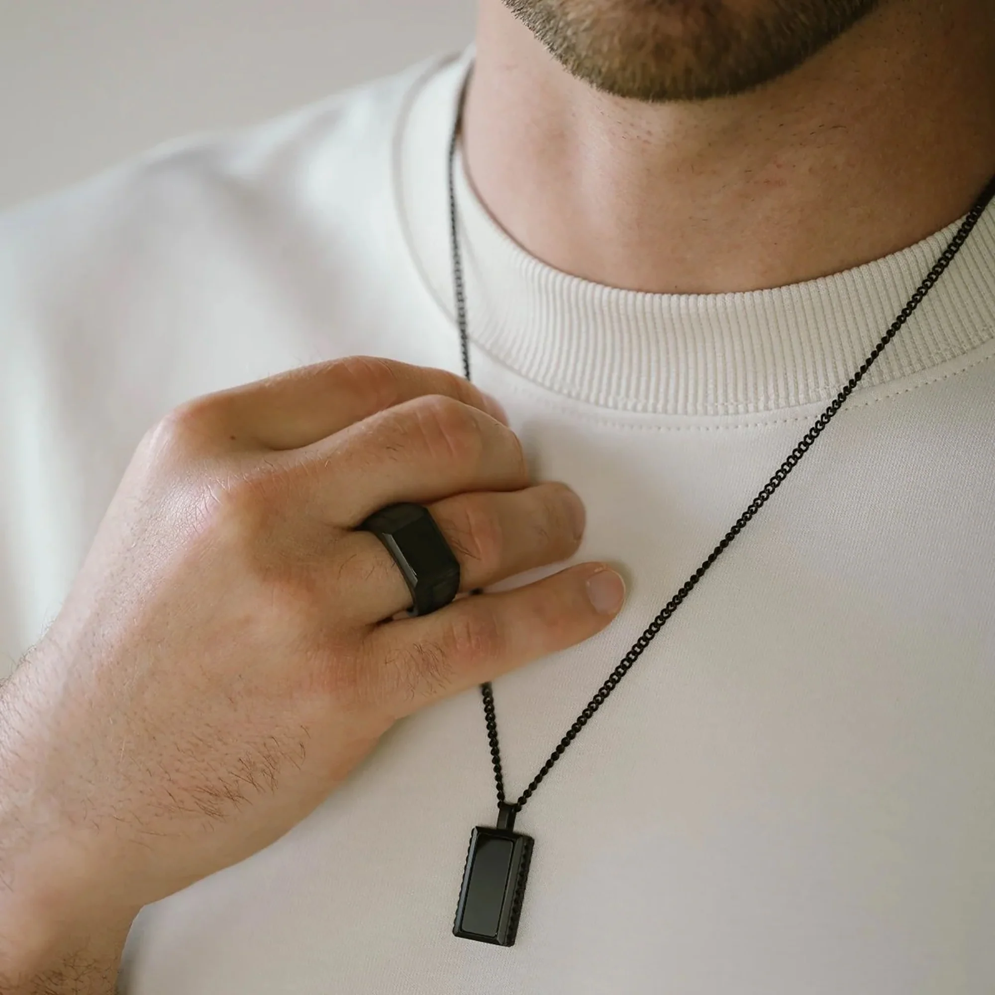 Steel and Barnett Men's Hudson Black On Black Stainless Steel Onyx Signet Ring Size 12 - Image 3