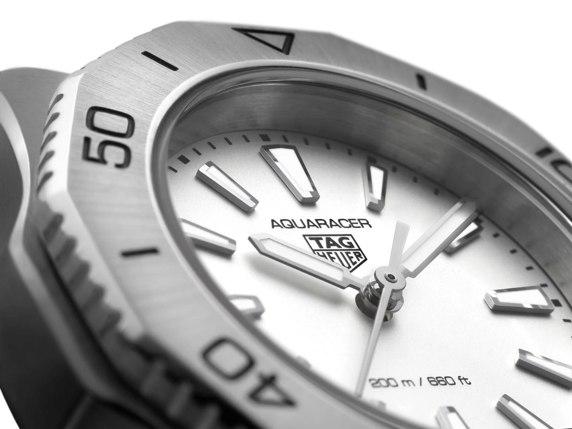 TAG Heuer Aquaracer Professional 30mm 200m Quartz Watch WBP1411.BA0622 - Image 4