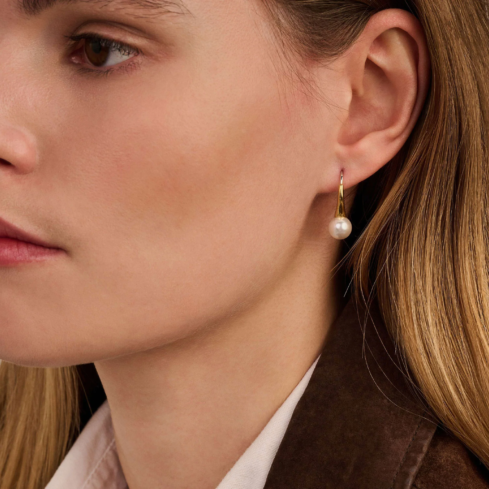 Ti Sento Yellow Gold Plated Synthetic Pearl Drop Earrings 78062YP - Image 4