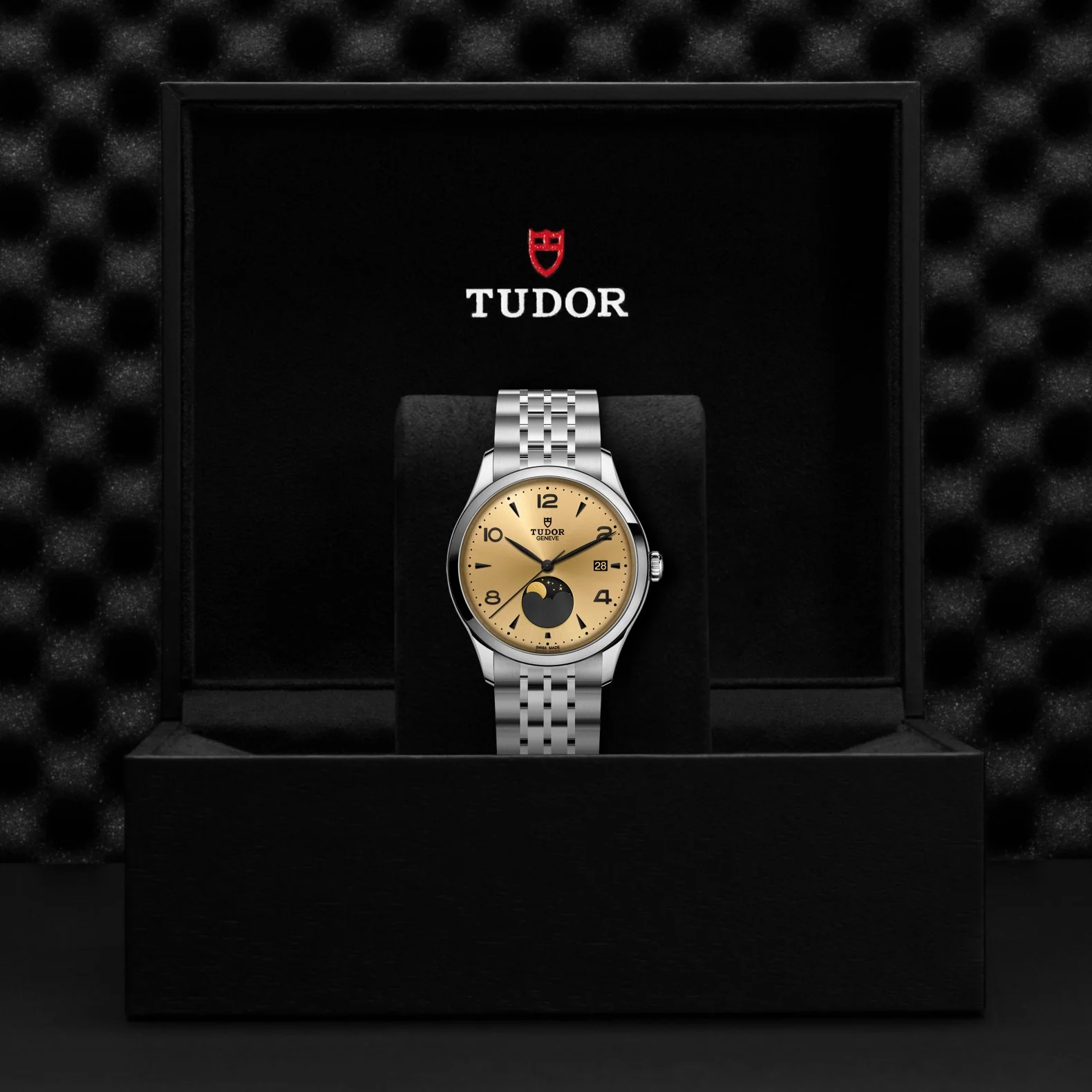 TUDOR 1926 Luna 39mm Moonphase Automatic Watch M91560-0001 - Image 5