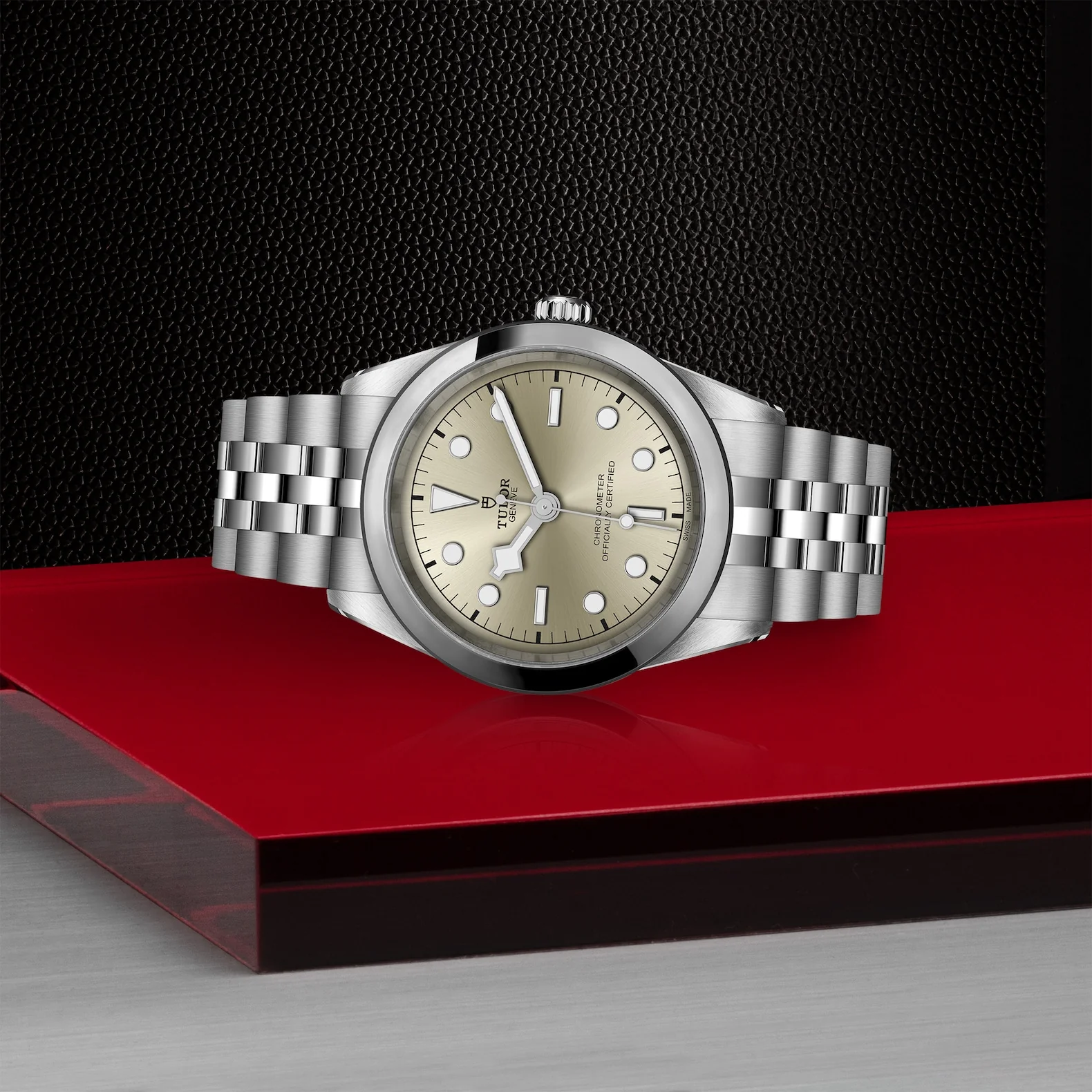 TUDOR Black Bay One 41mm Chronometer Stainless Steel Automatic Watch M79680-0003 - Image 4