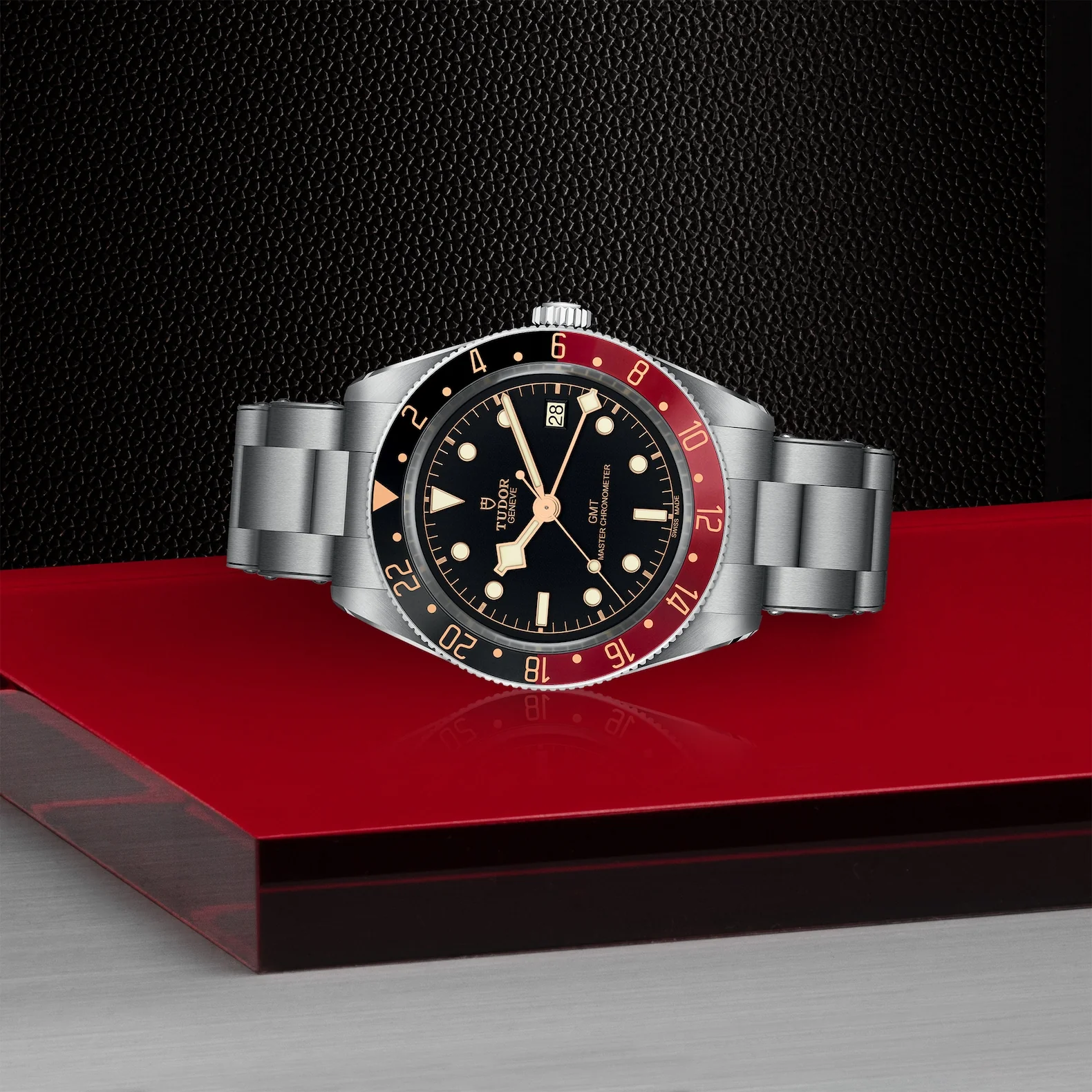TUDOR Black Bay 58 GMT 39mm Stainless Steel Master Chronometer Automatic Watch M7939G1A0NRU-0001 - Image 3