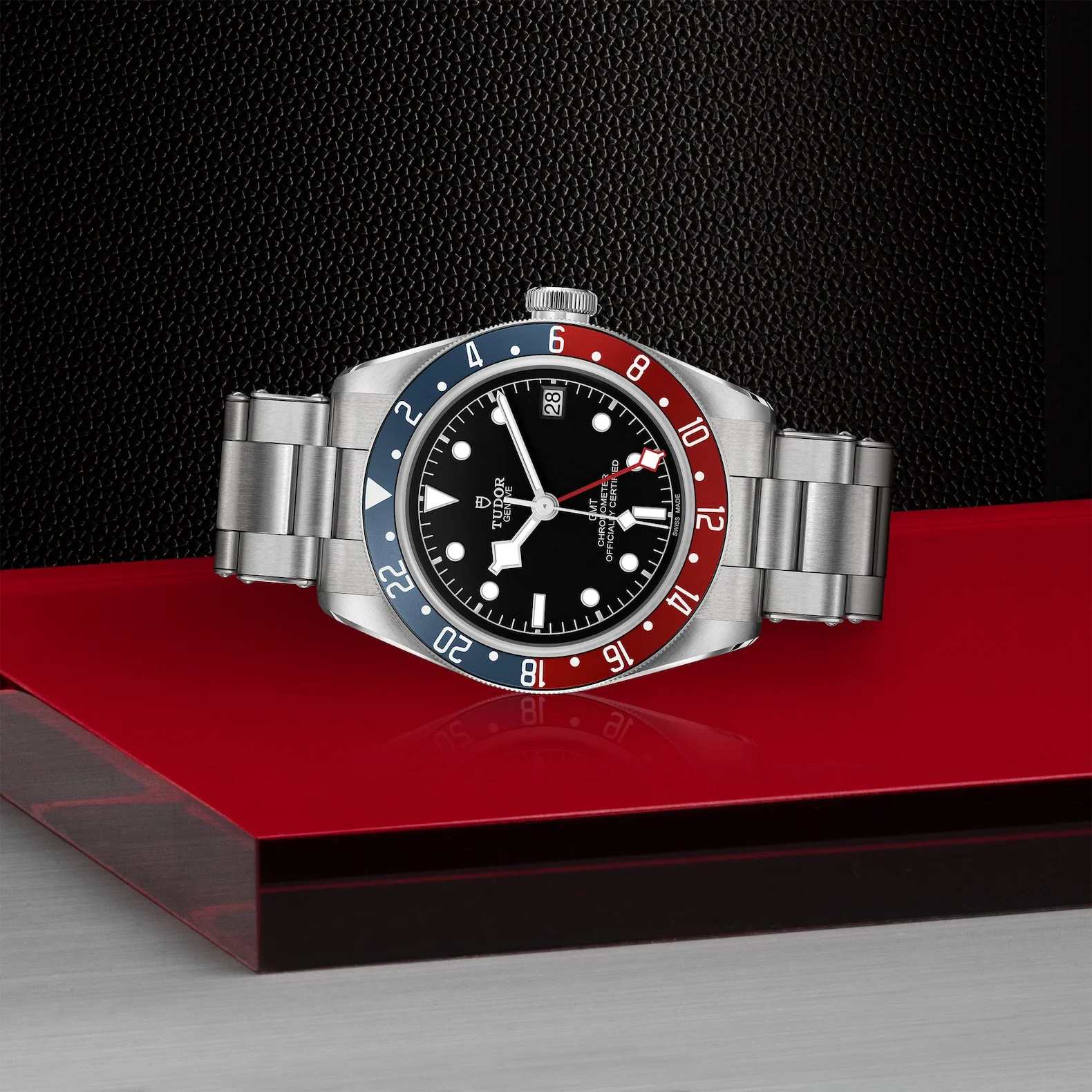TUDOR Black Bay GMT 41mm Chronometer  Steel Automatic Watch M79830RB-0001 - Image 4