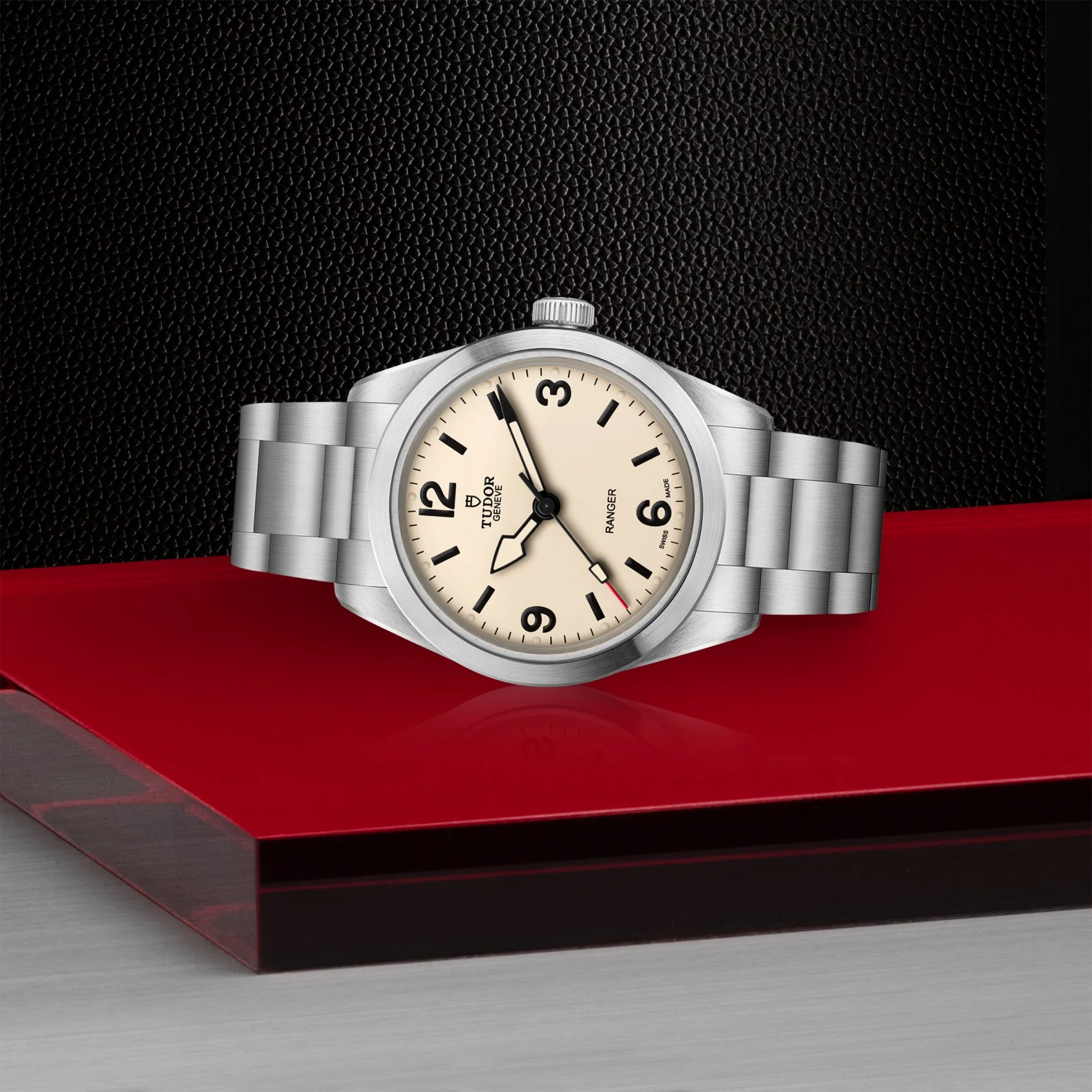 TUDOR Ranger 39mm Chronometer Stainless Steel Automatic Watch M79950-0008 - Image 4